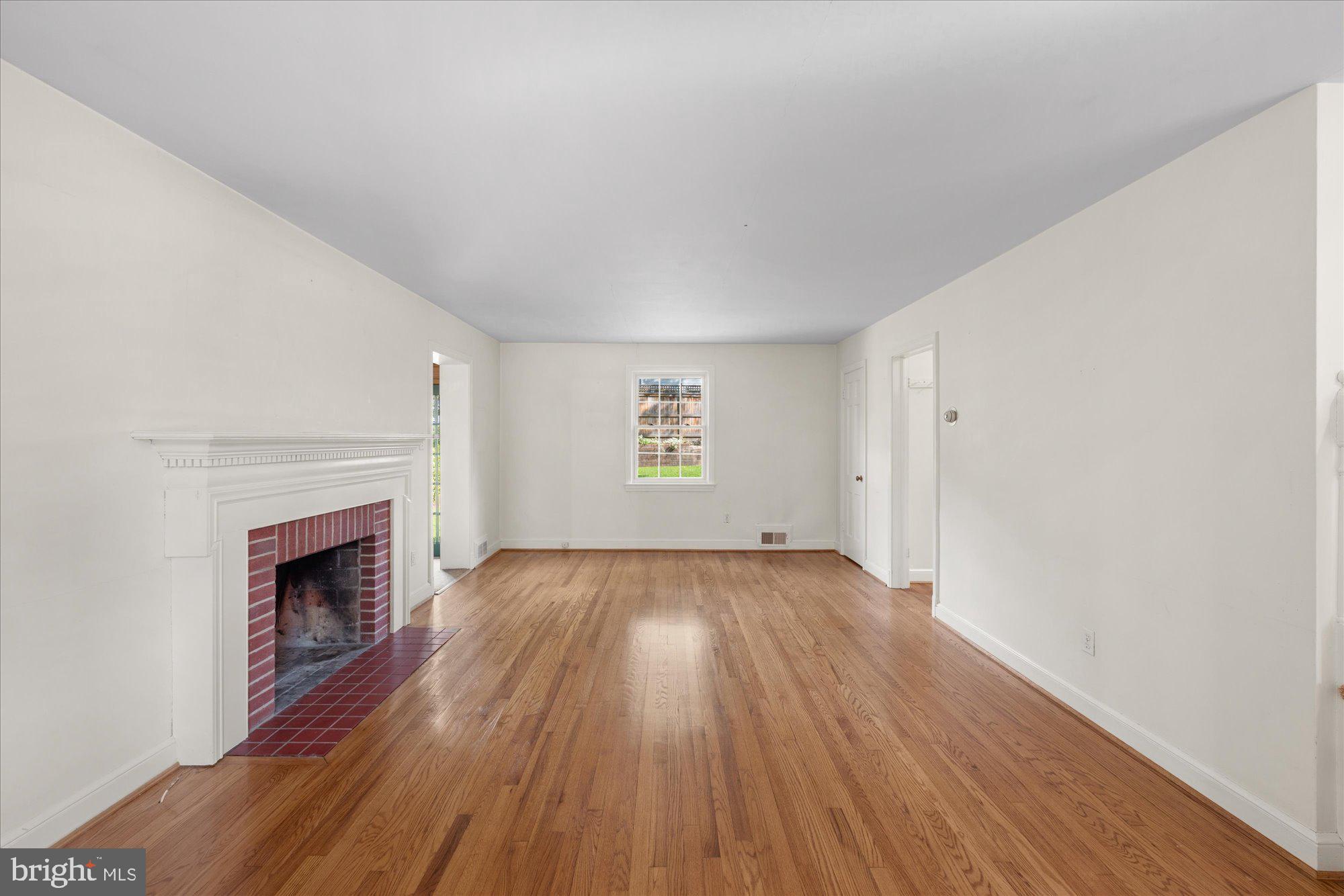5525 15TH STREET N