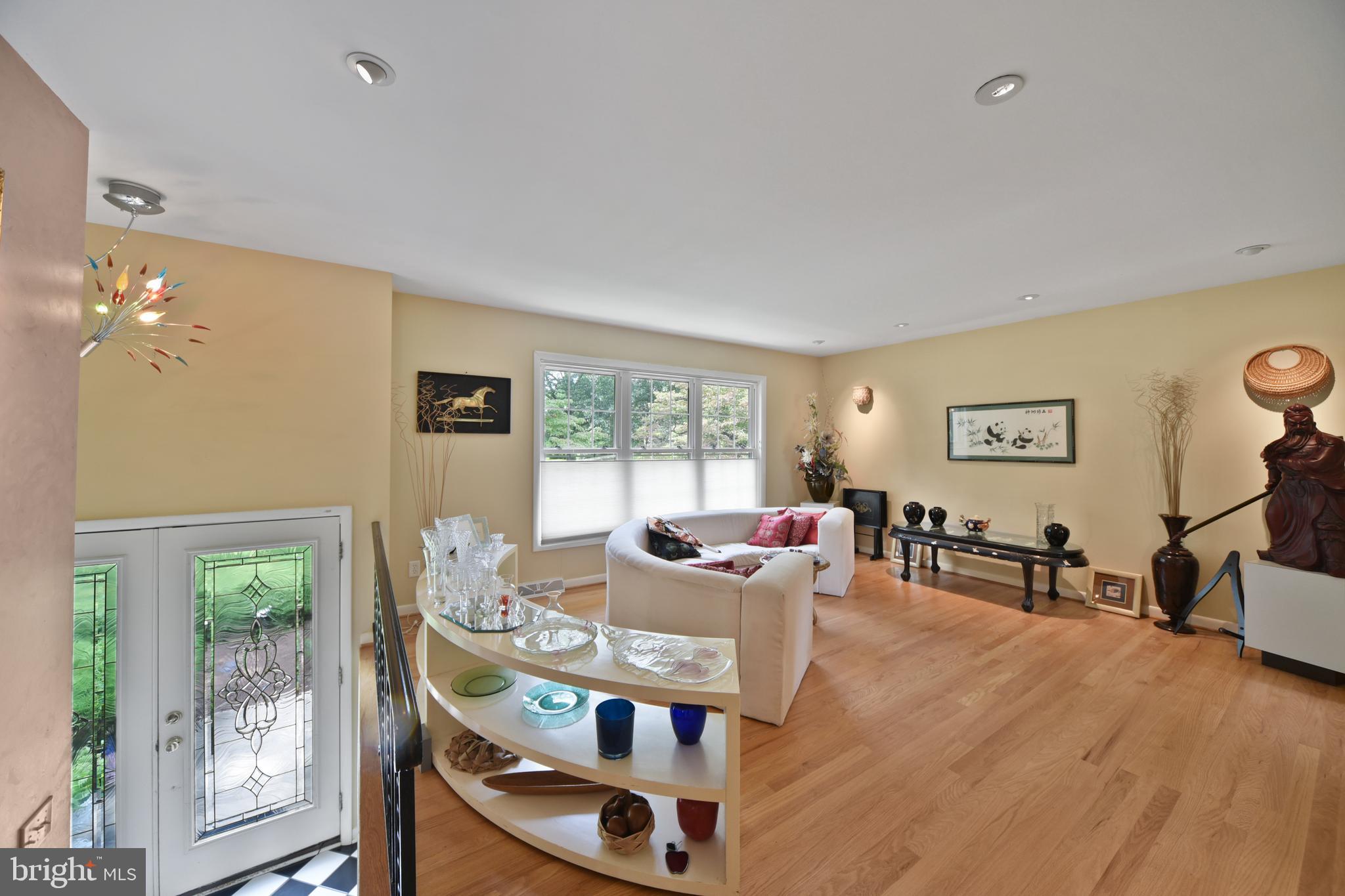 ADVOCATE HILL FARMS - Residential