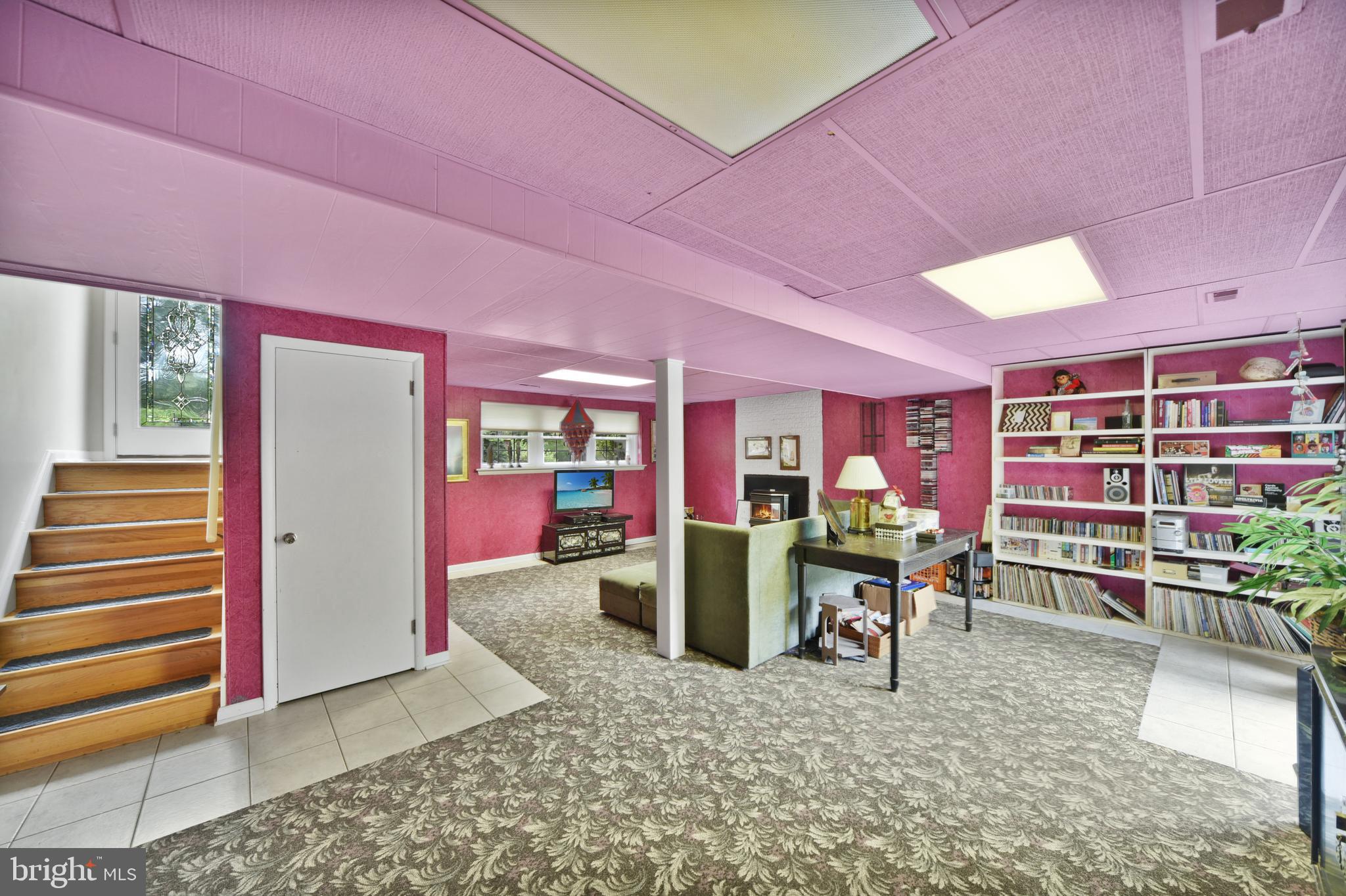 ADVOCATE HILL FARMS - Residential