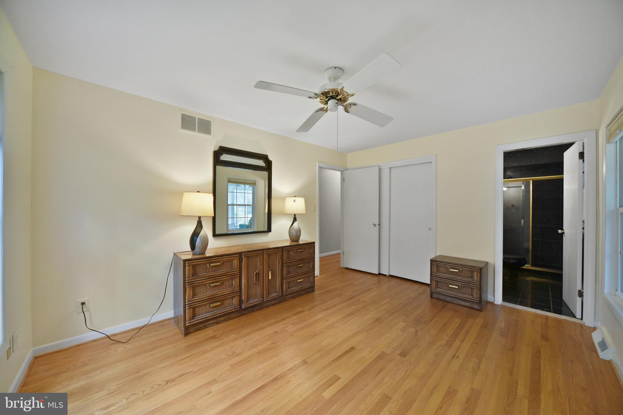 ADVOCATE HILL FARMS - Residential