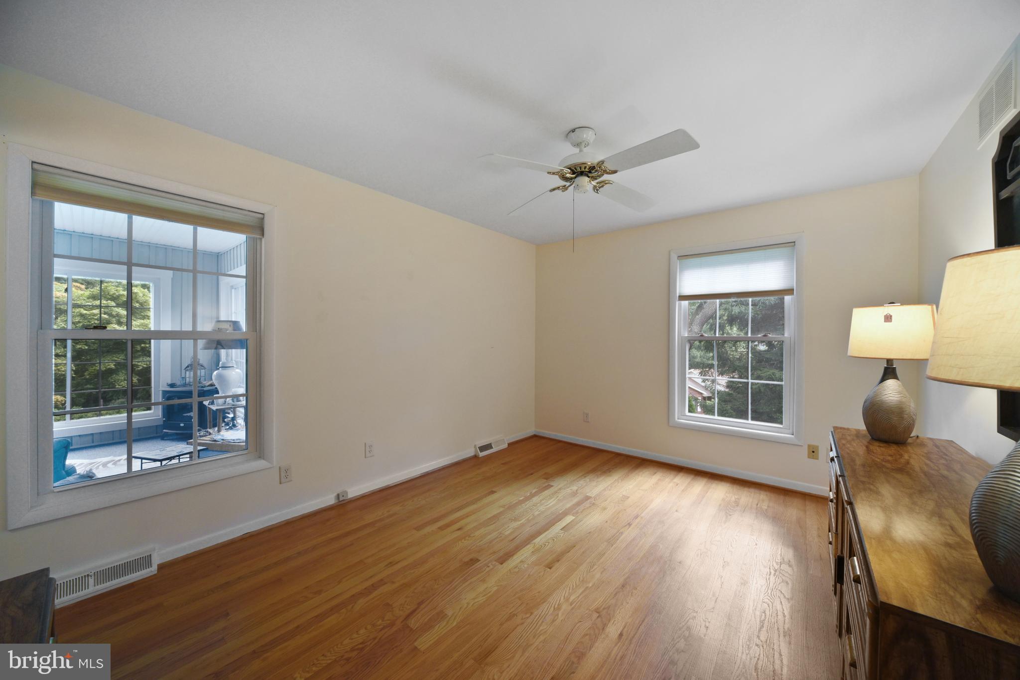 ADVOCATE HILL FARMS - Residential