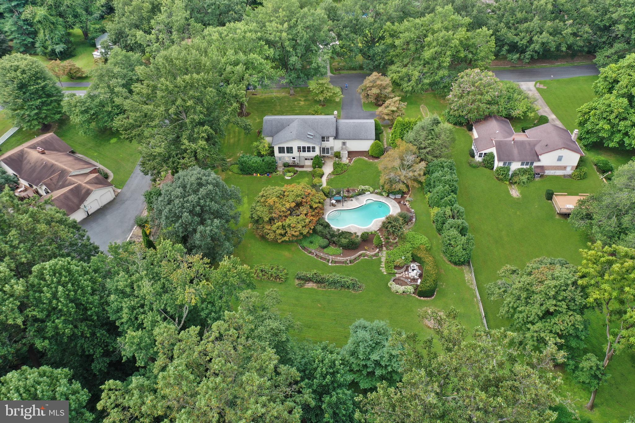 ADVOCATE HILL FARMS - Residential