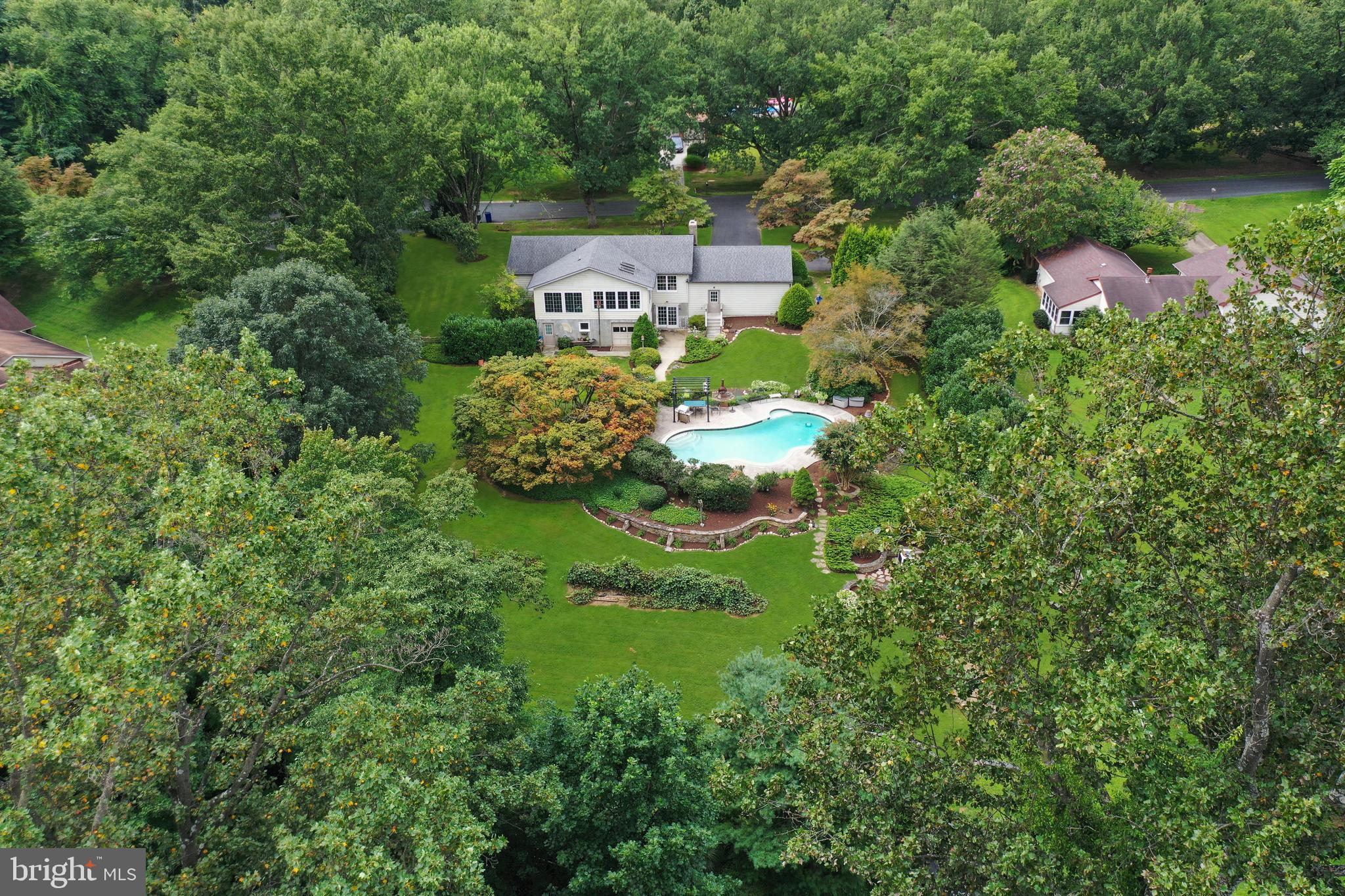 ADVOCATE HILL FARMS - Residential