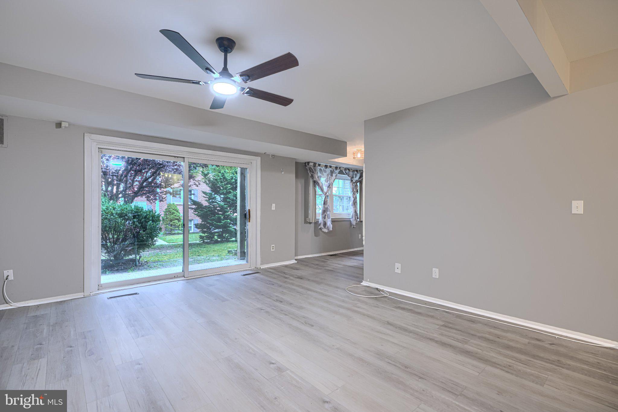 211 CROCKER DRIVE 211-B