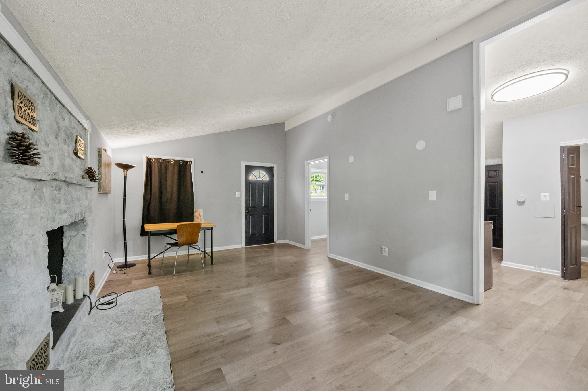 SHAWNEELAND - Residential