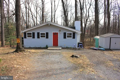 MLS: VAFV2032536