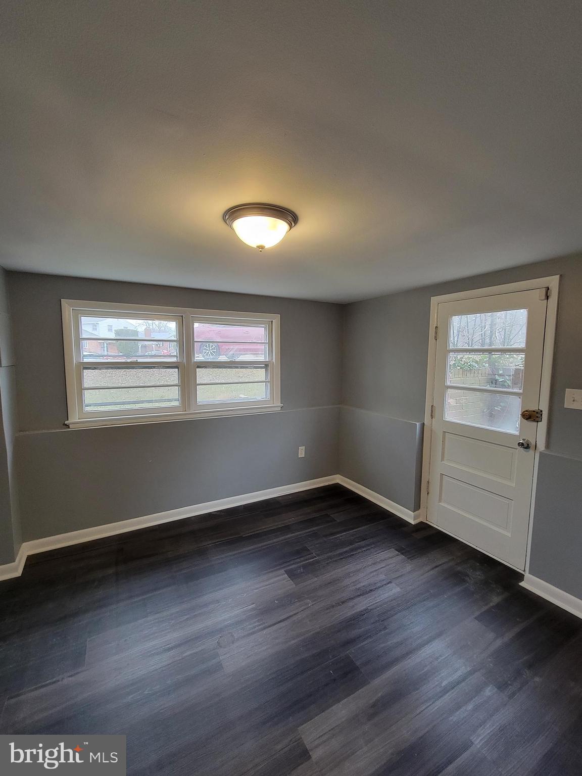 TRUEMAN HEIGHTS - Residential Lease