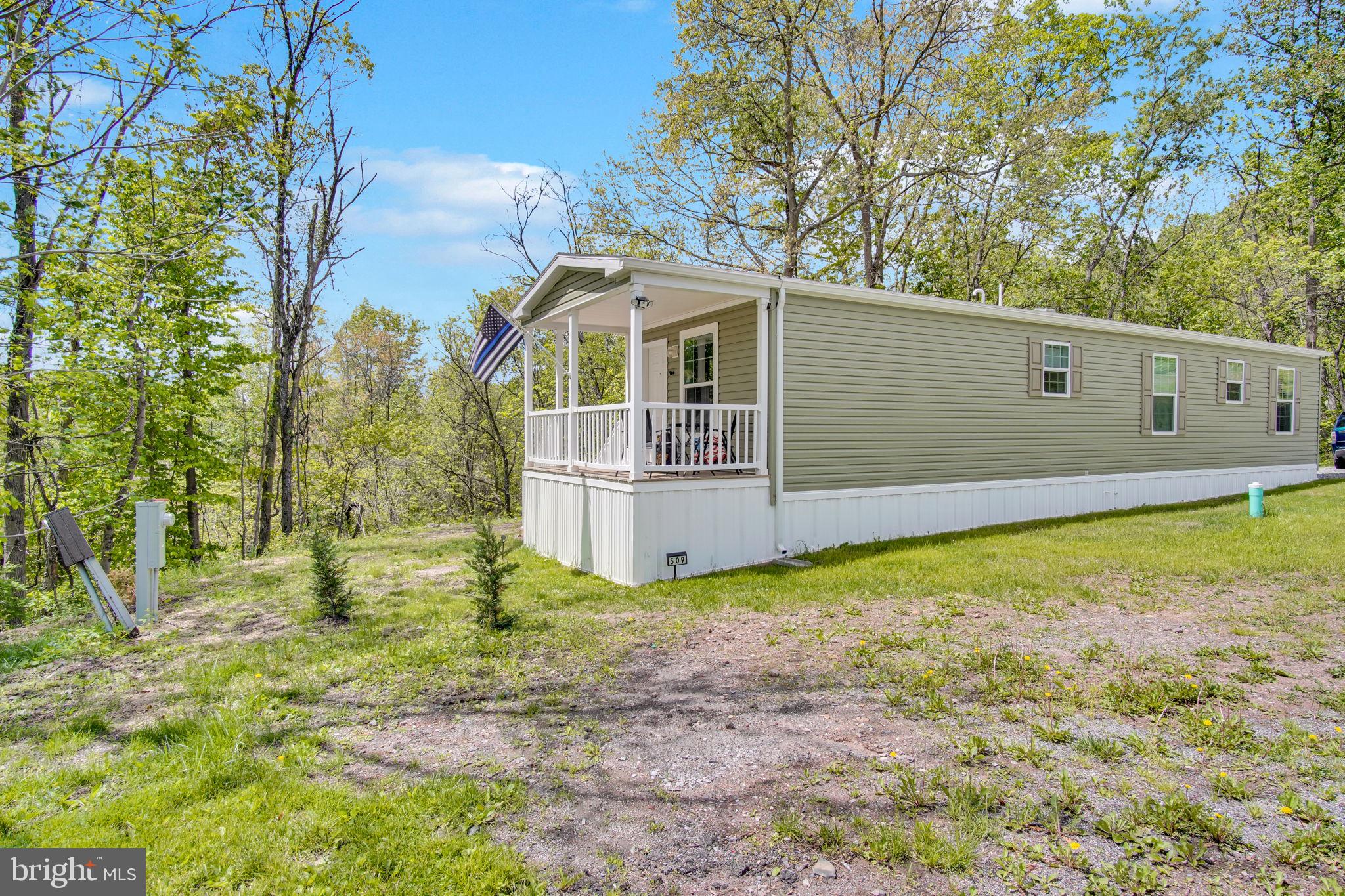 MOUNTAIN VIEW MHC - Residential