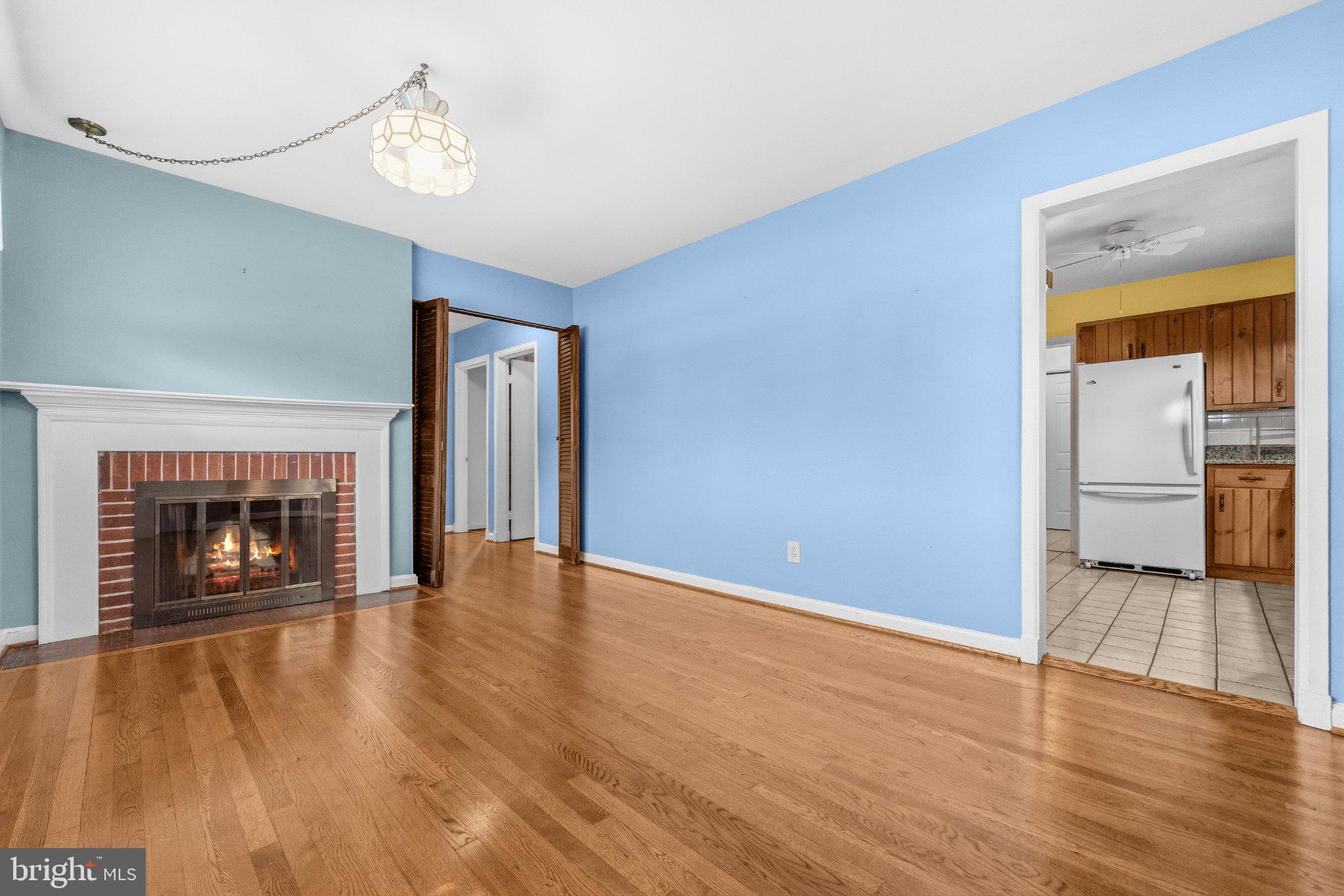 3201 APEX CIRCLE