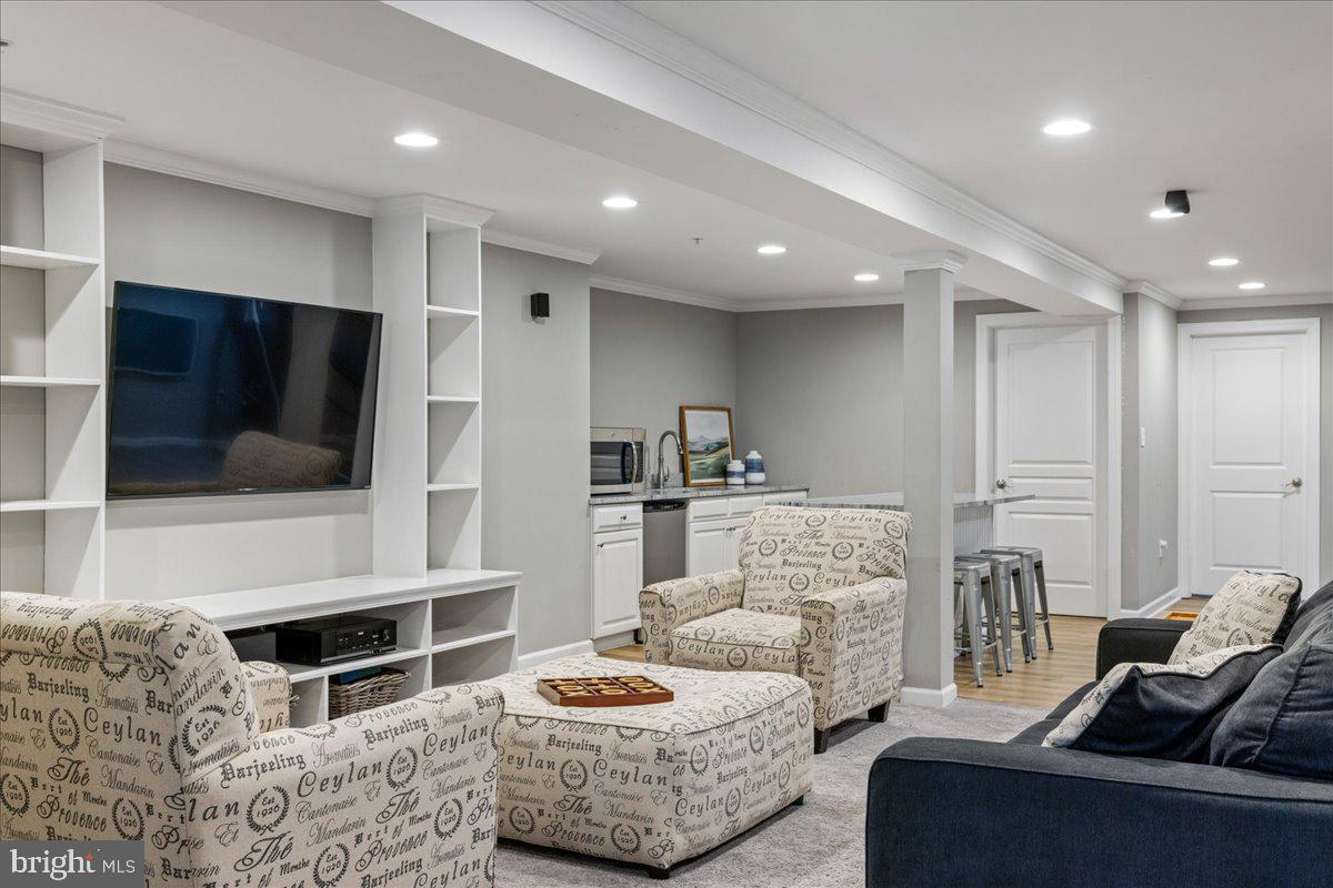 BRIDGE VALLEY AT FUR - Residential