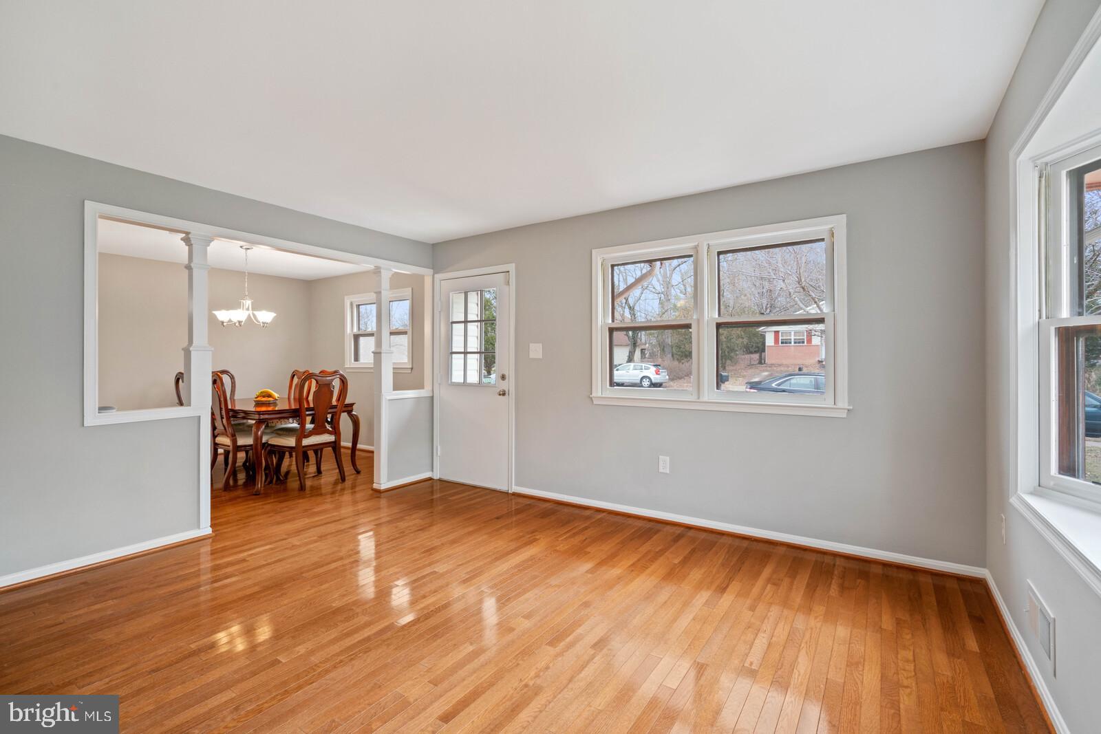 LAKE RIDGE - Residential