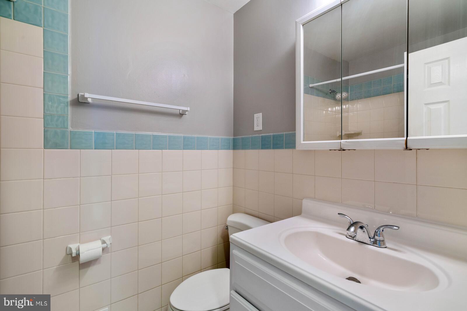 LAKE RIDGE - Residential