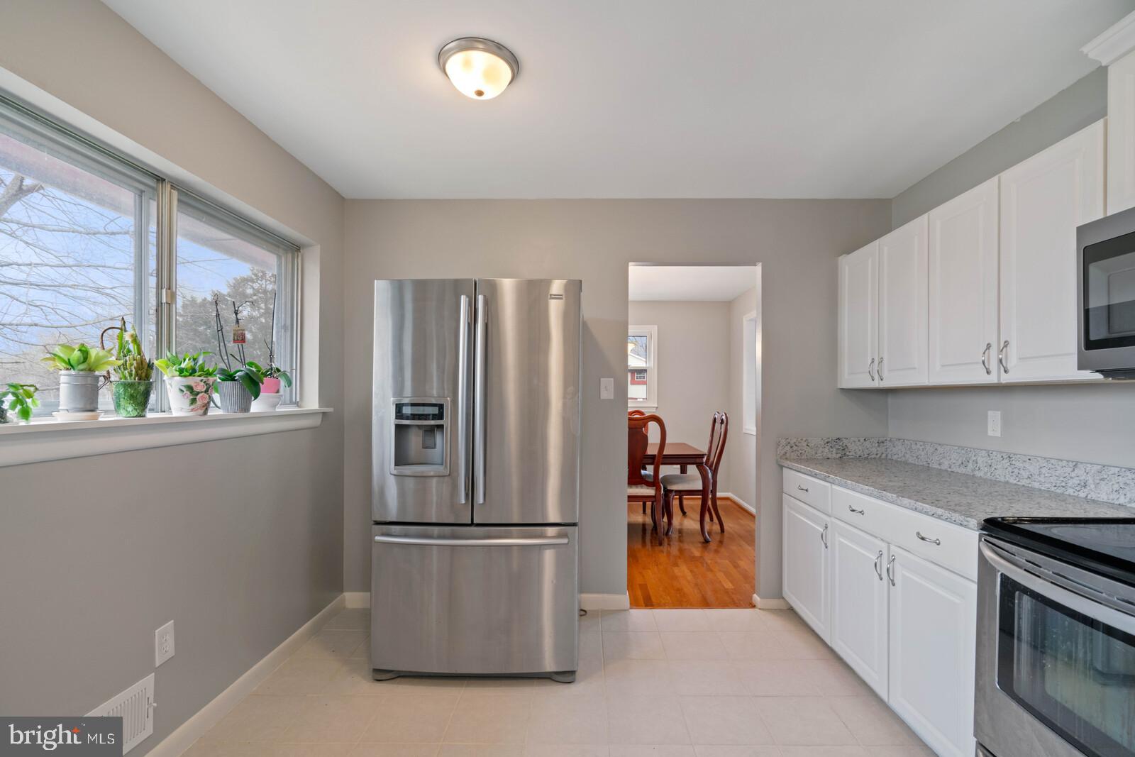 LAKE RIDGE - Residential