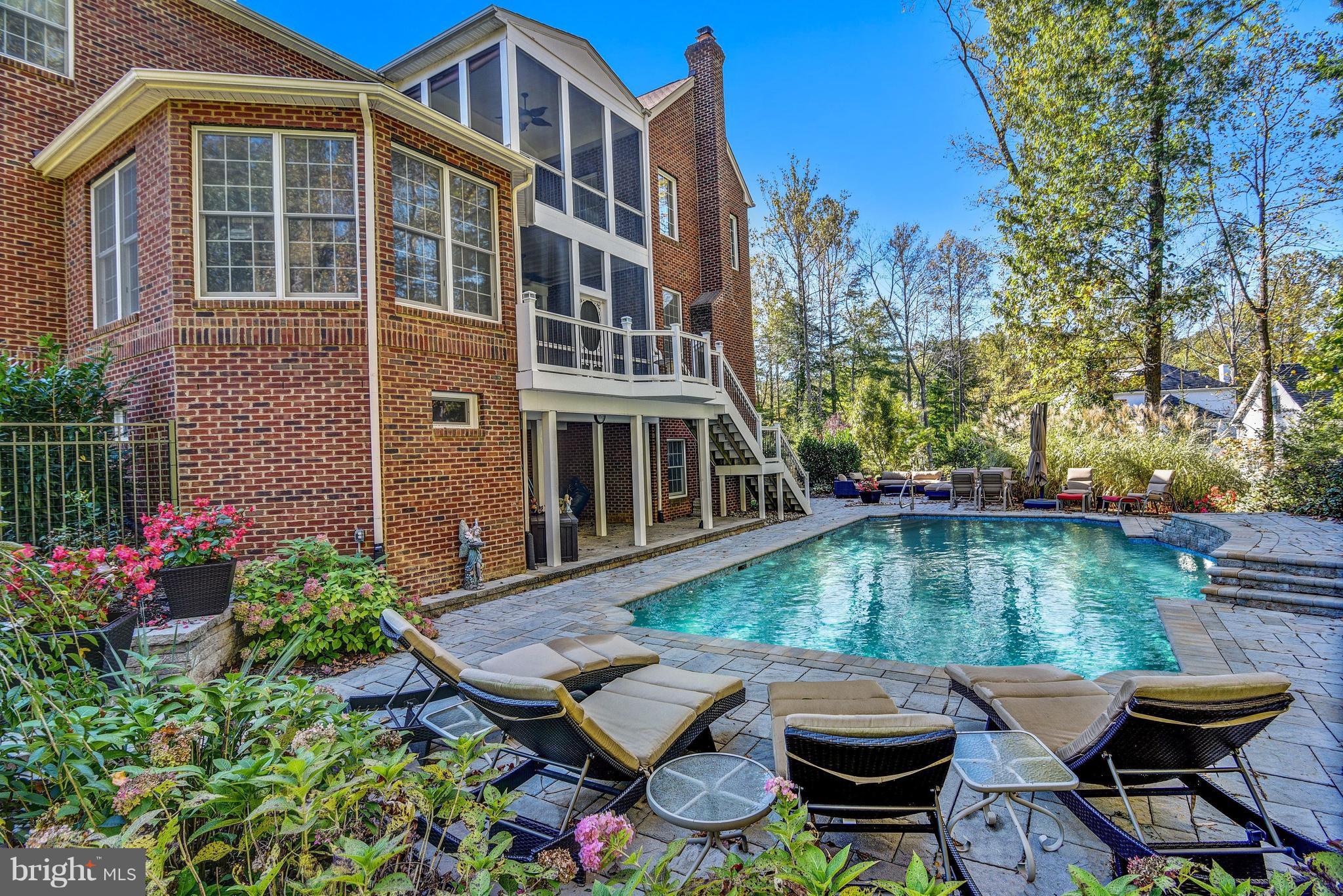 PATUXENT CHASE - Residential