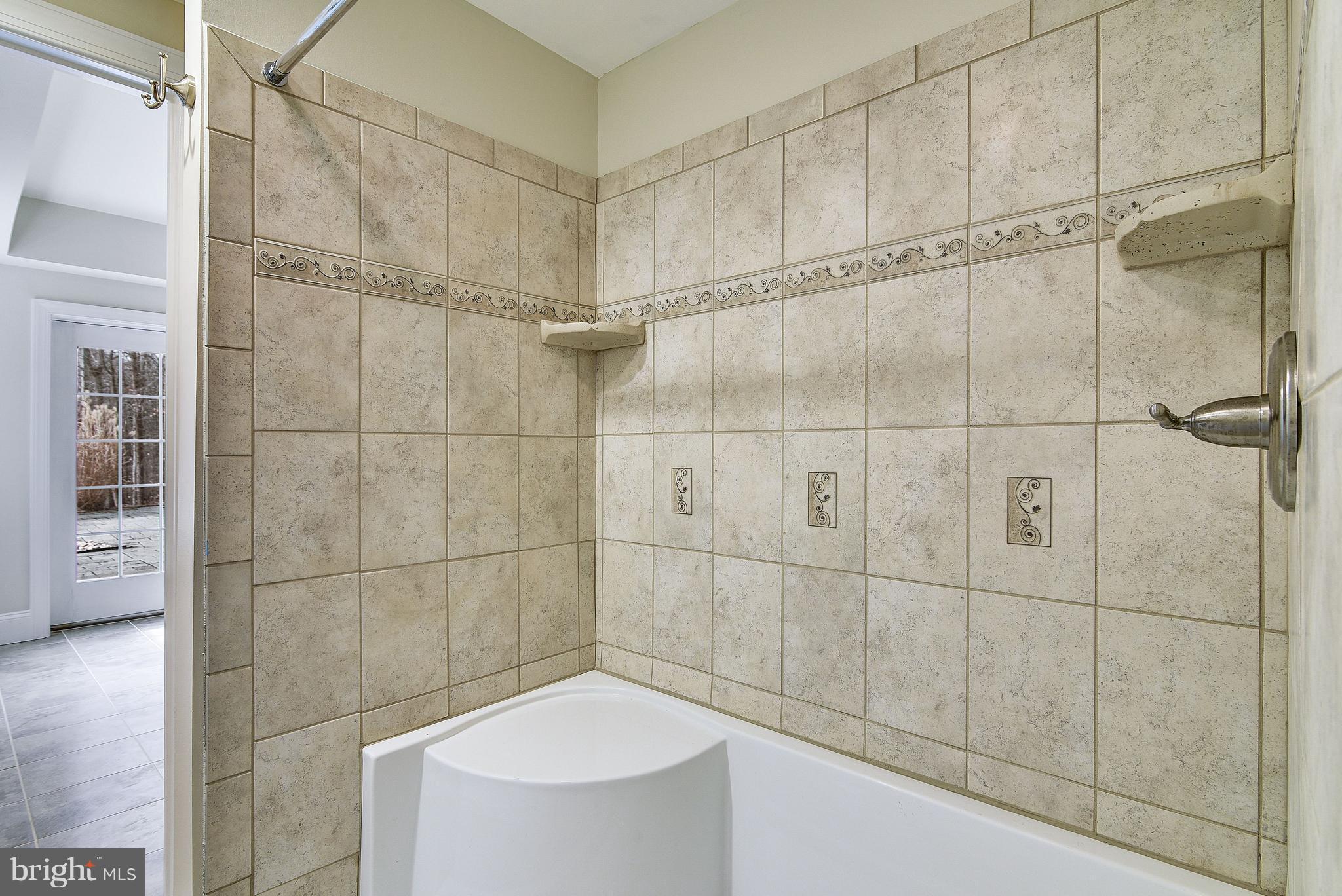 PATUXENT CHASE - Residential