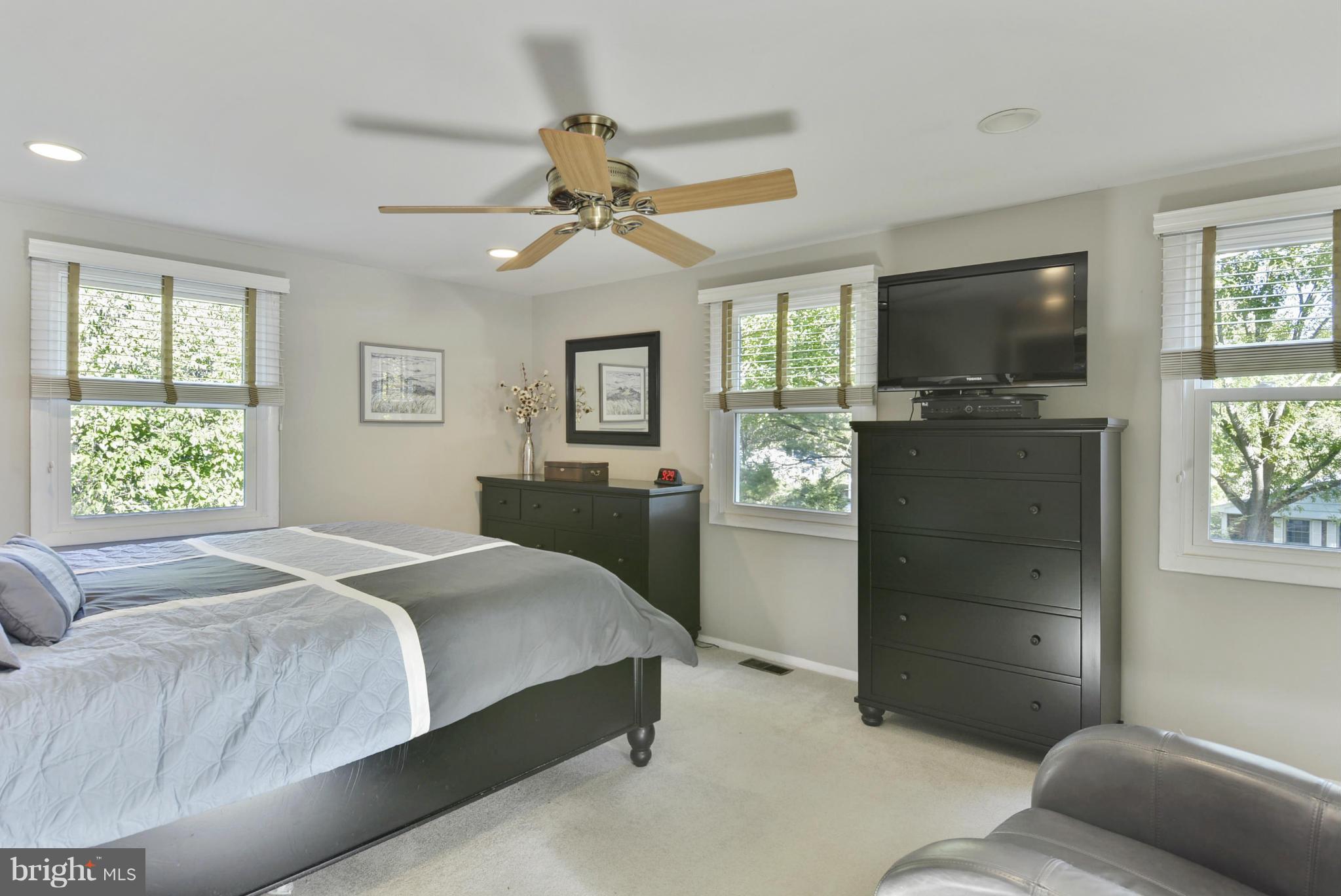 RUNNING BROOK - Residential