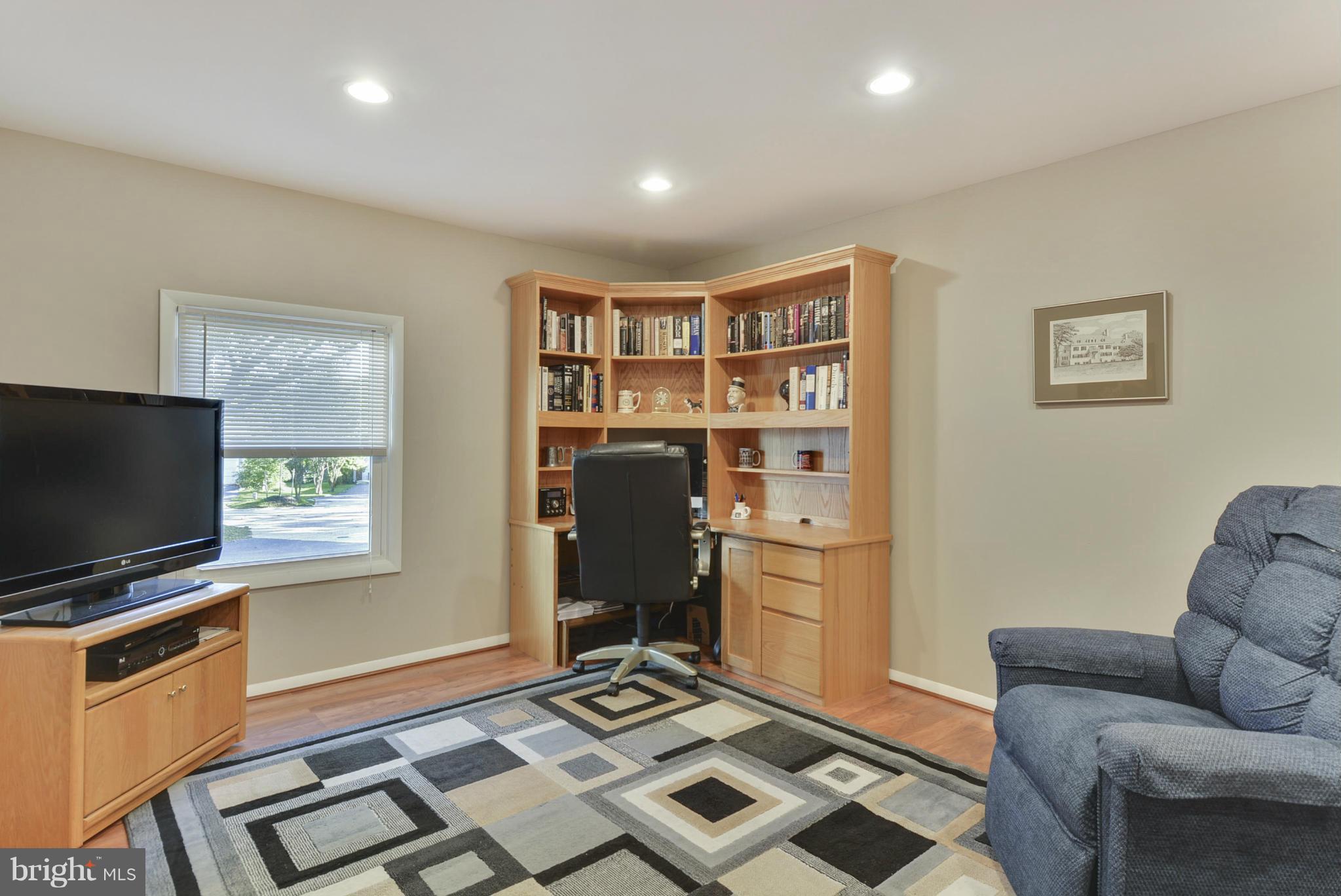 RUNNING BROOK - Residential