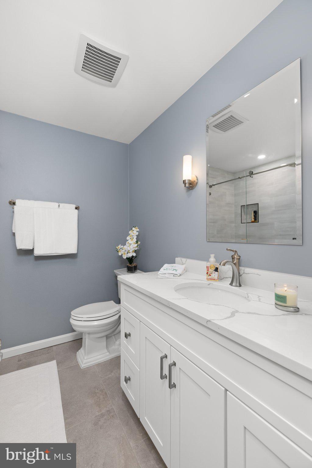 LONGWOOD KNOLLS - Residential