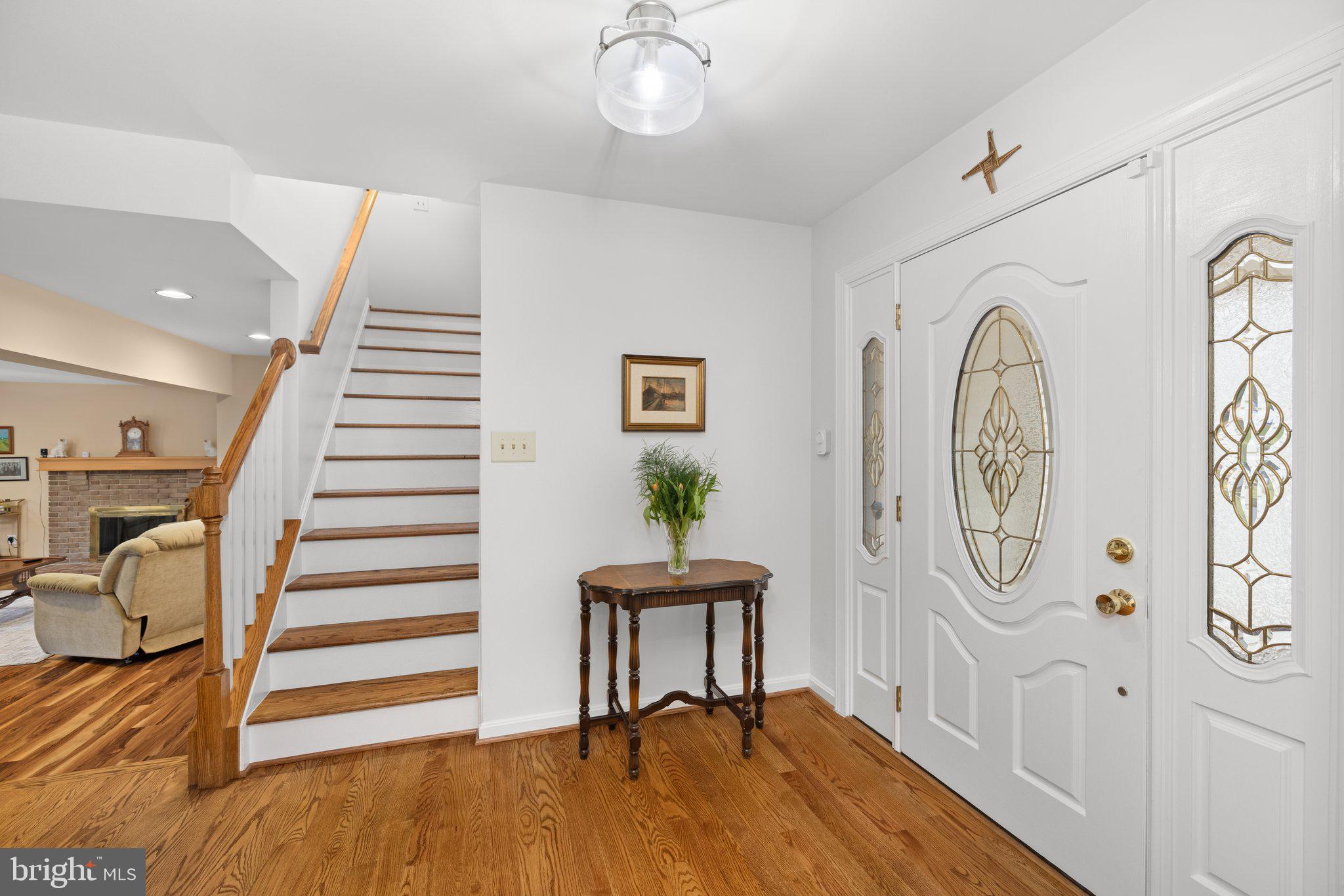 LONGWOOD KNOLLS - Residential