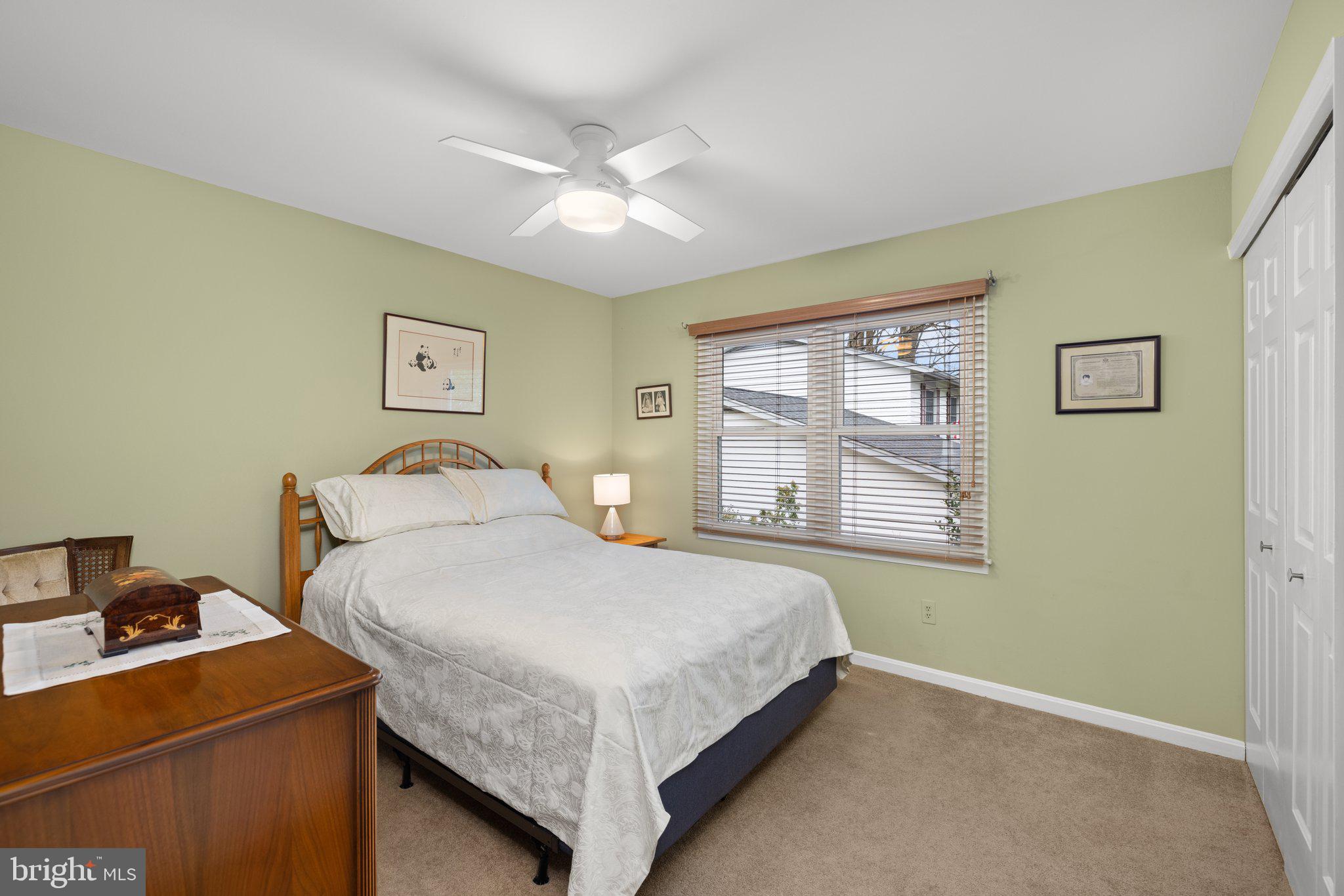 LONGWOOD KNOLLS - Residential