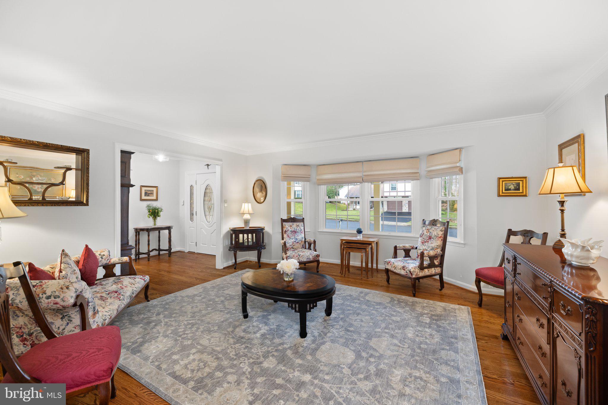 LONGWOOD KNOLLS - Residential