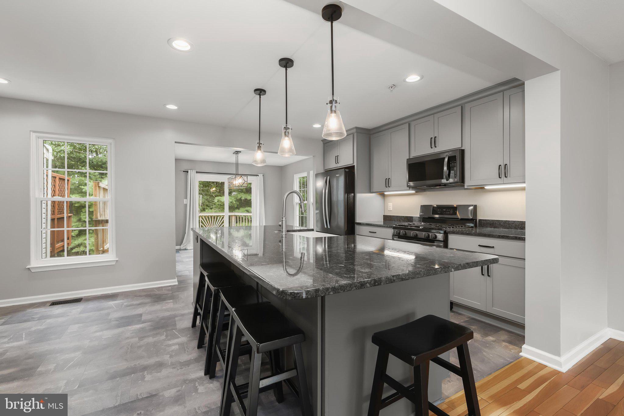 2676 SUMMERS RIDGE DRIVE