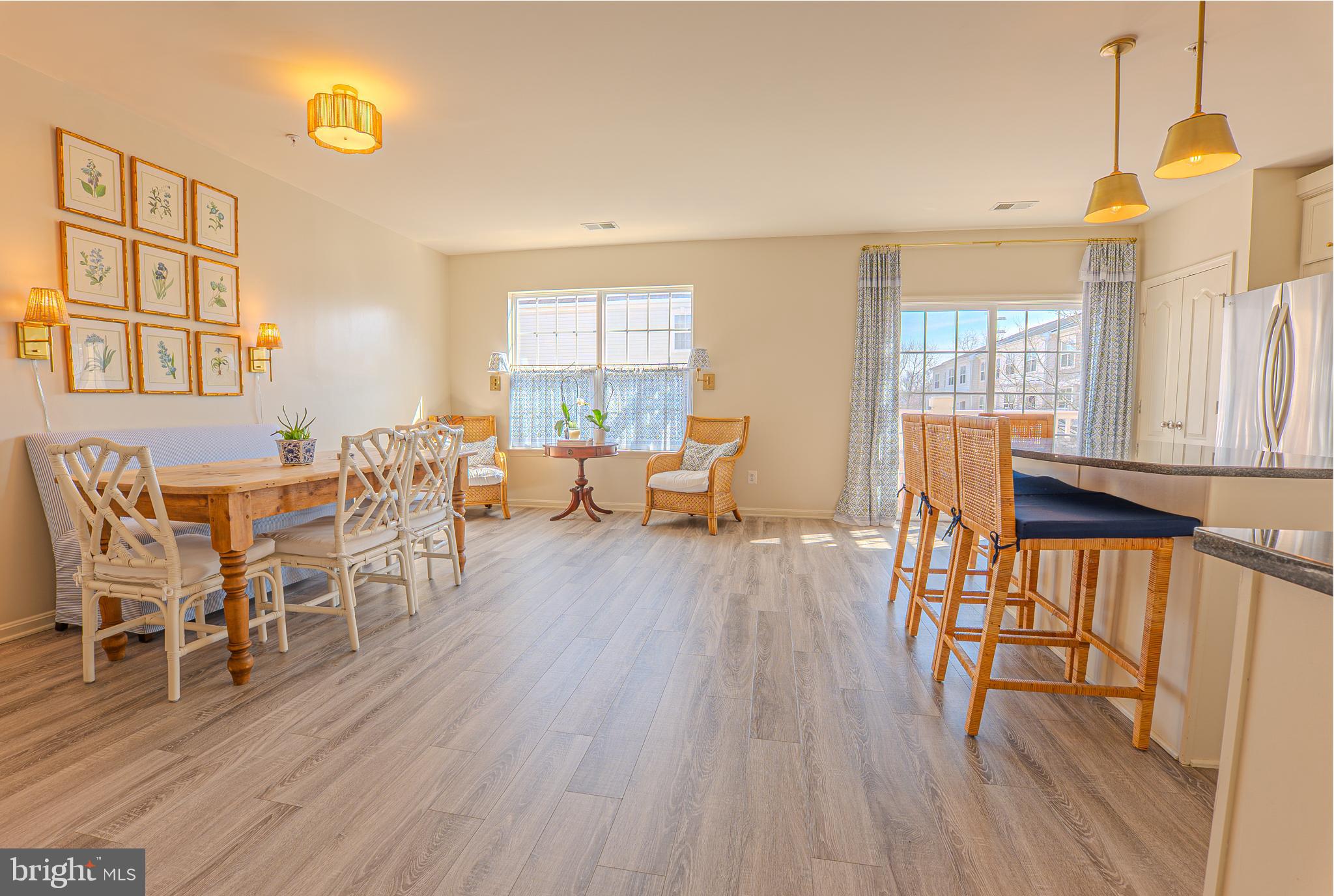 MARKET CENTER CONDOMINIUM - Residential