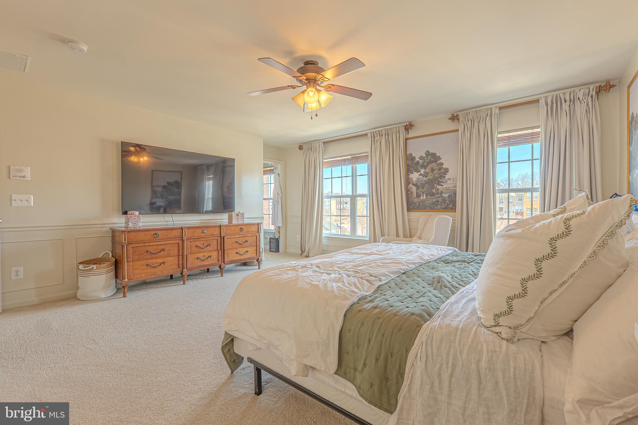 MARKET CENTER CONDOMINIUM - Residential