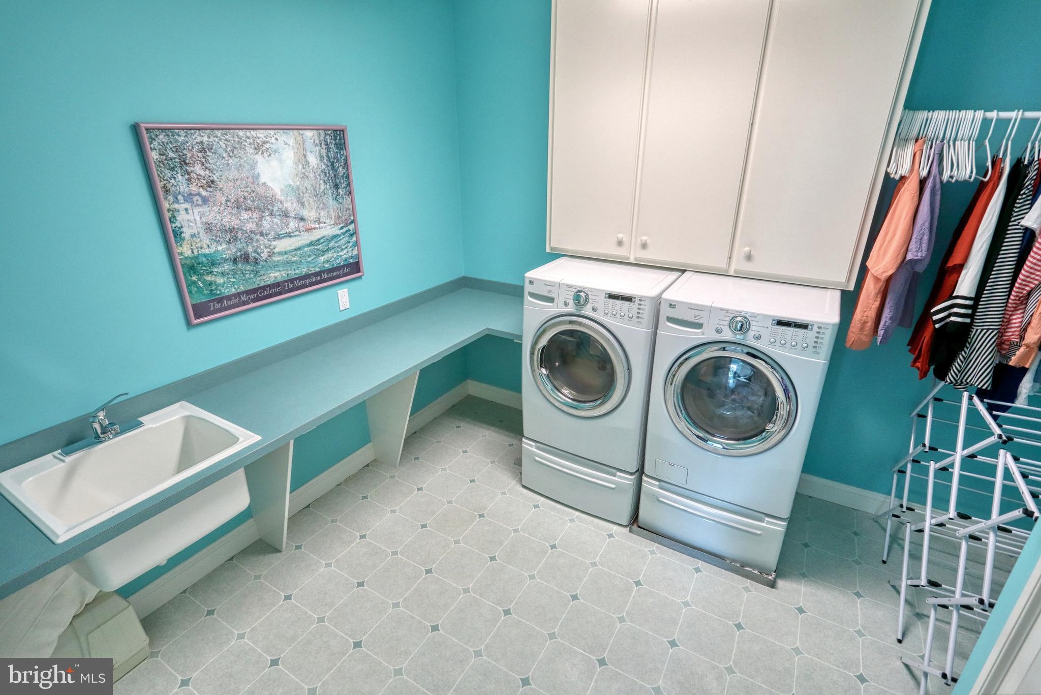 RESERVOIR ESTATES - Residential