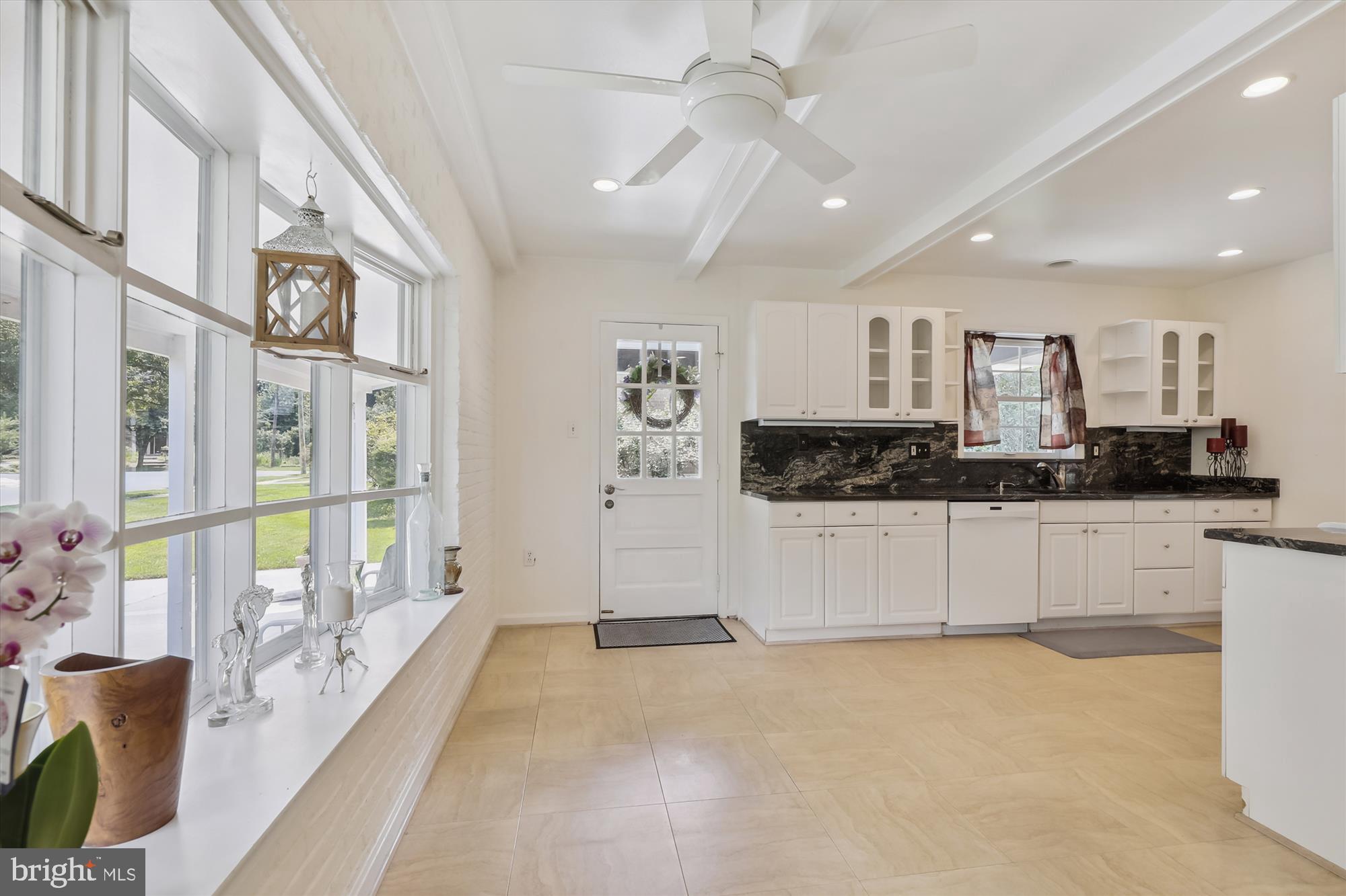 POTOMAC WOODS - Residential Lease