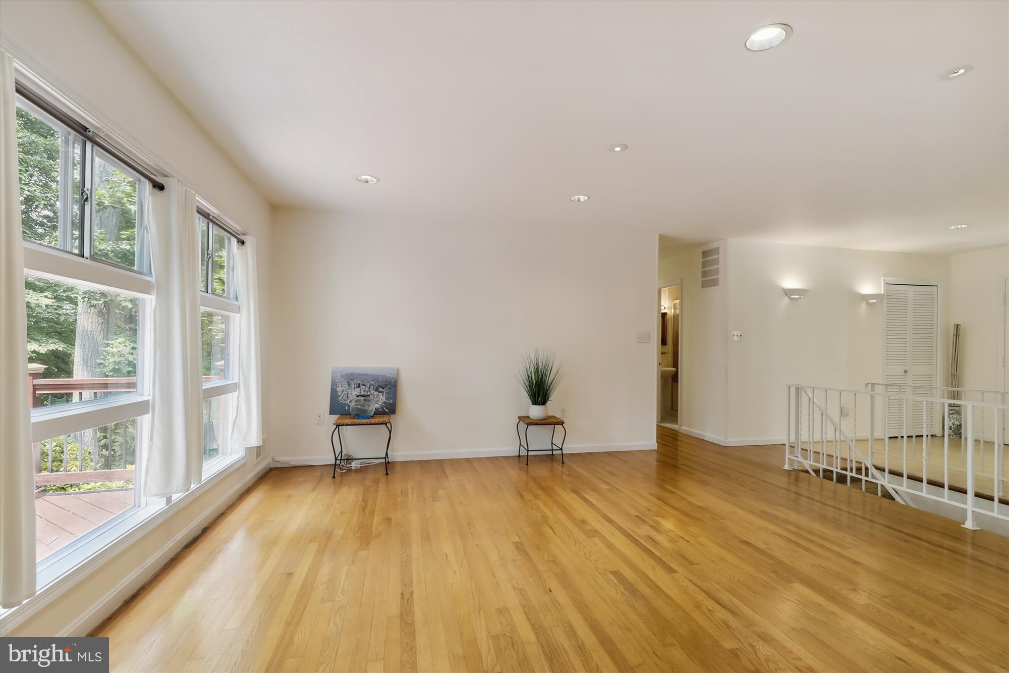 POTOMAC WOODS - Residential Lease