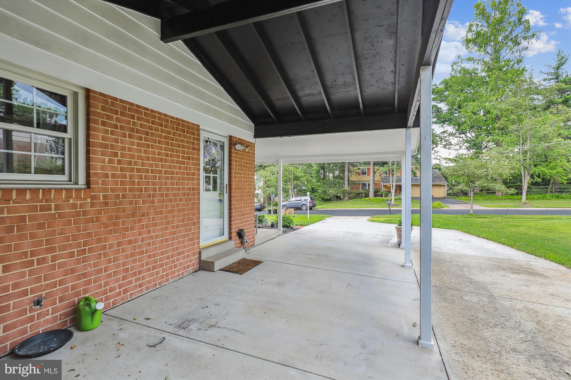 POTOMAC WOODS - Residential Lease