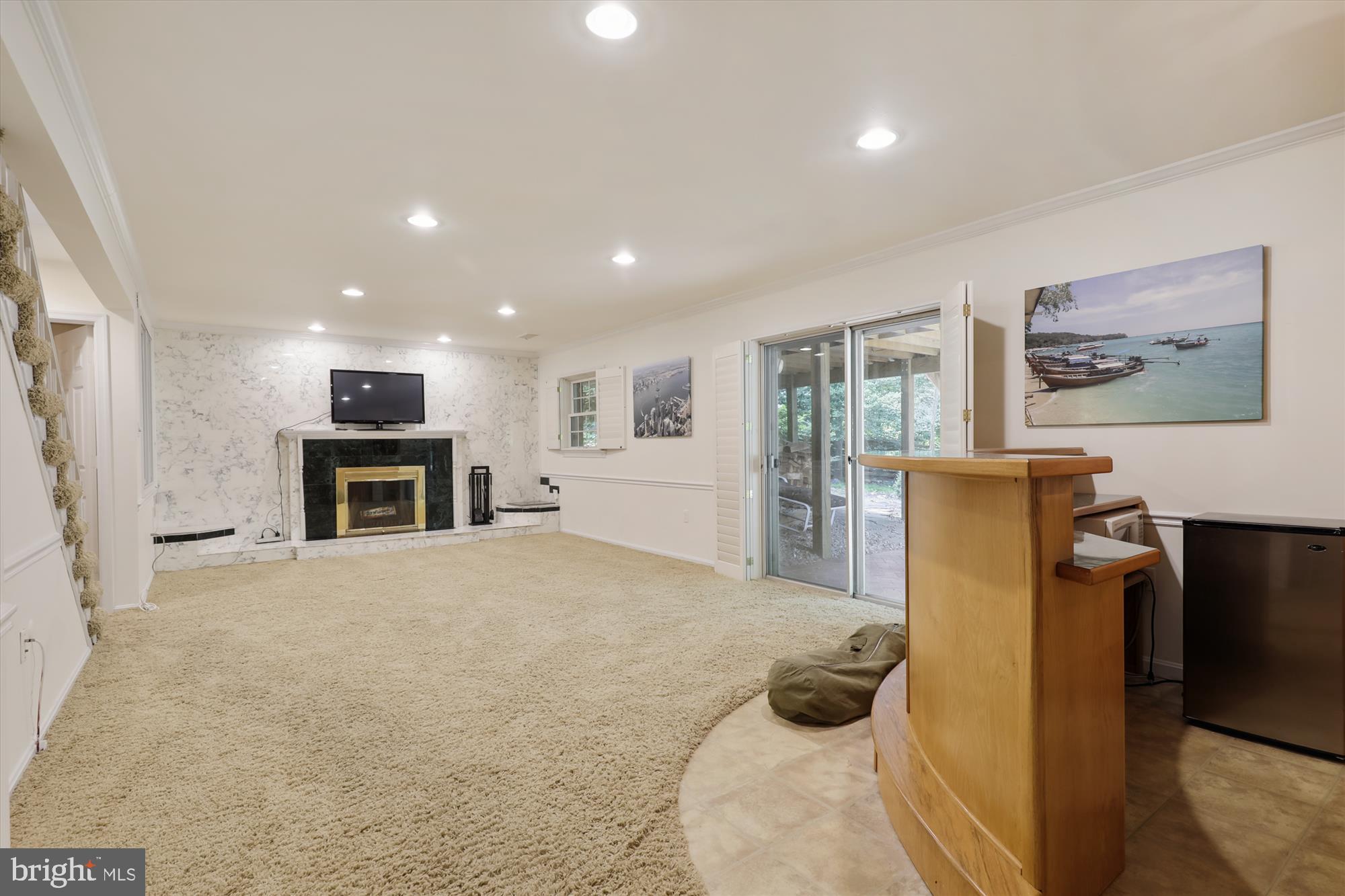 POTOMAC WOODS - Residential Lease