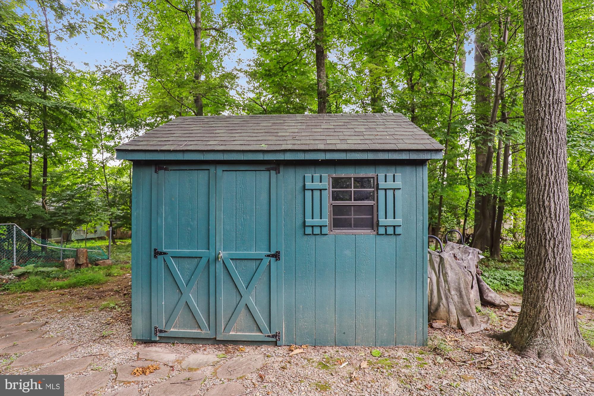 POTOMAC WOODS - Residential Lease