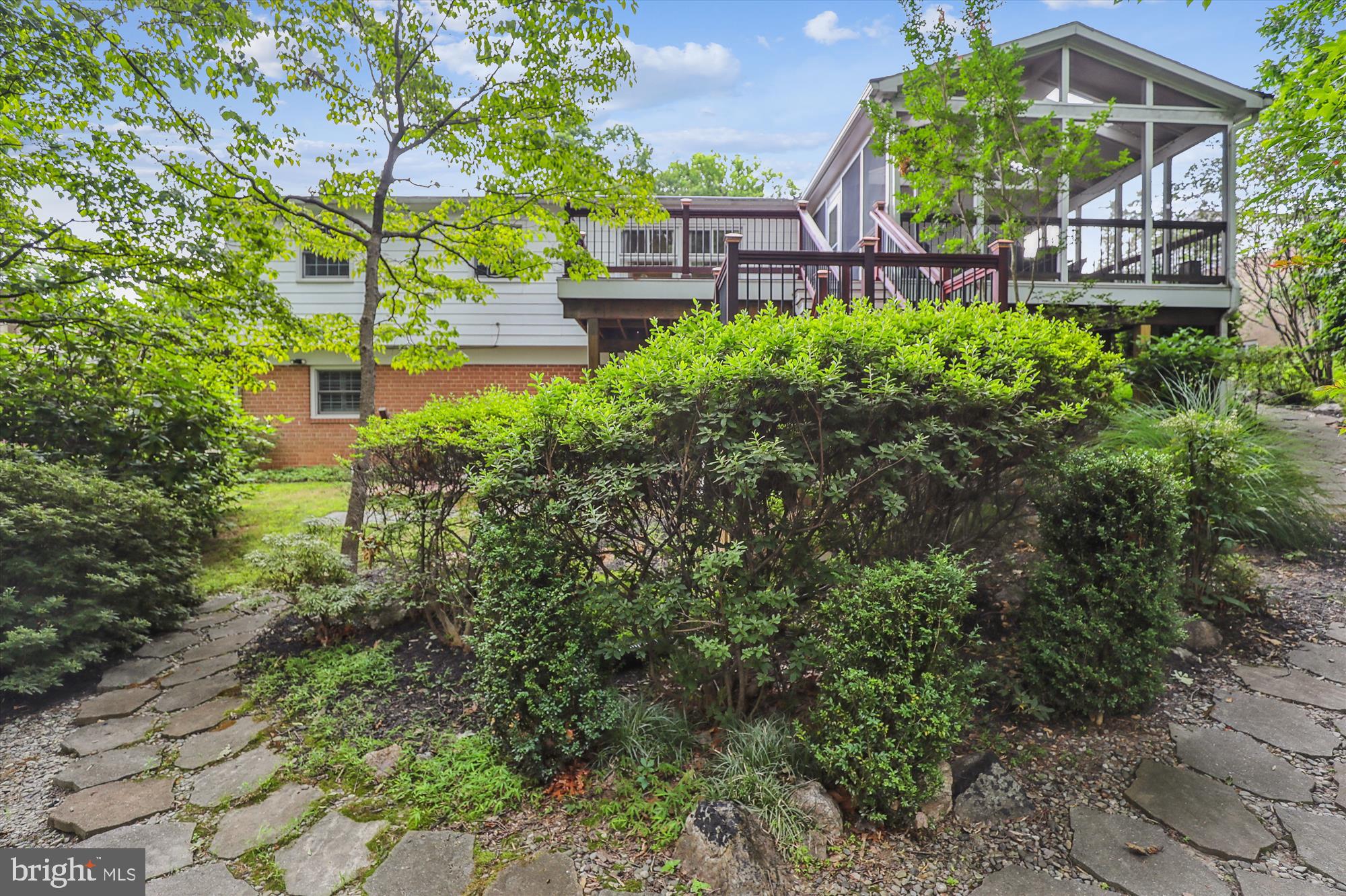 POTOMAC WOODS - Residential Lease