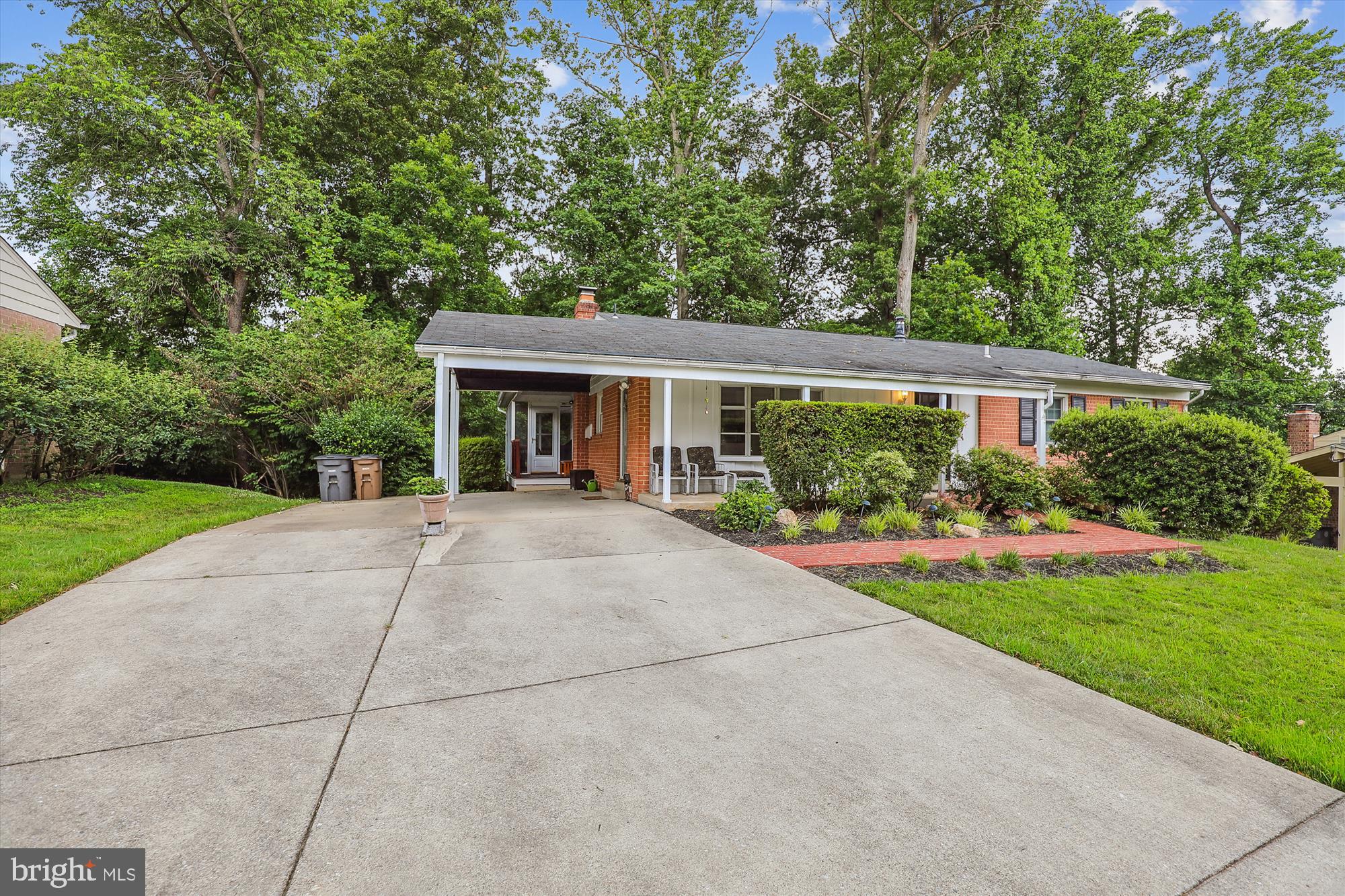 POTOMAC WOODS - Residential Lease