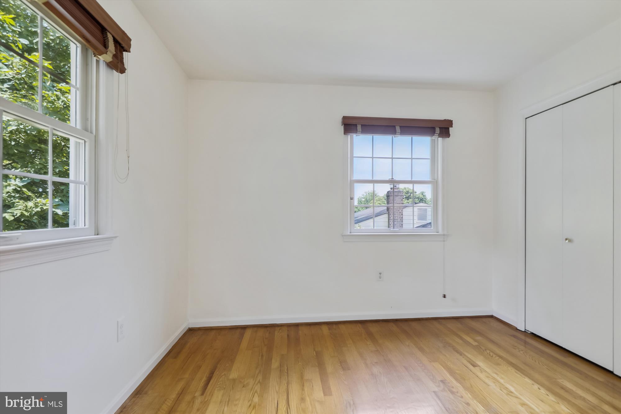 POTOMAC WOODS - Residential Lease