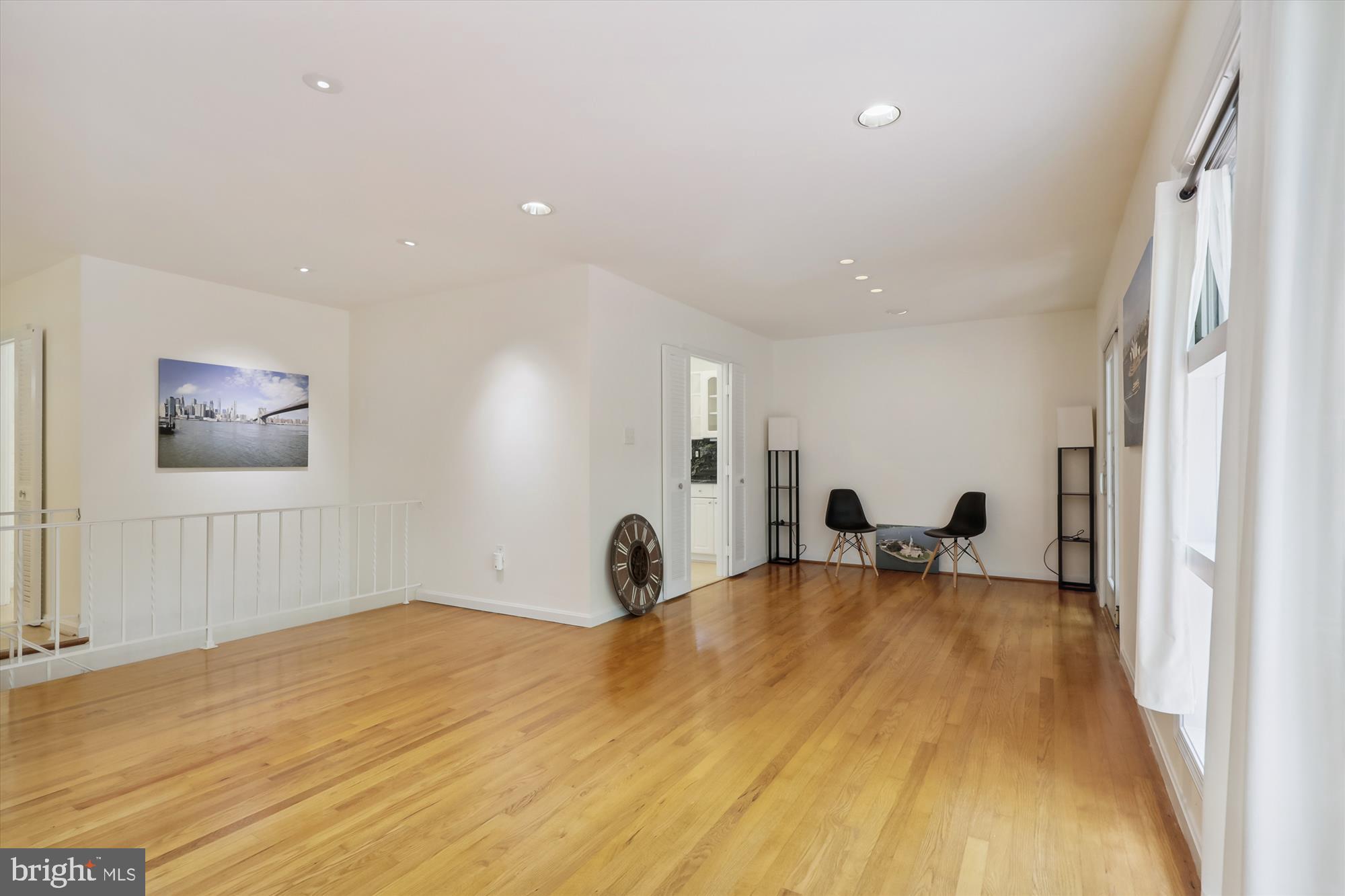 POTOMAC WOODS - Residential Lease