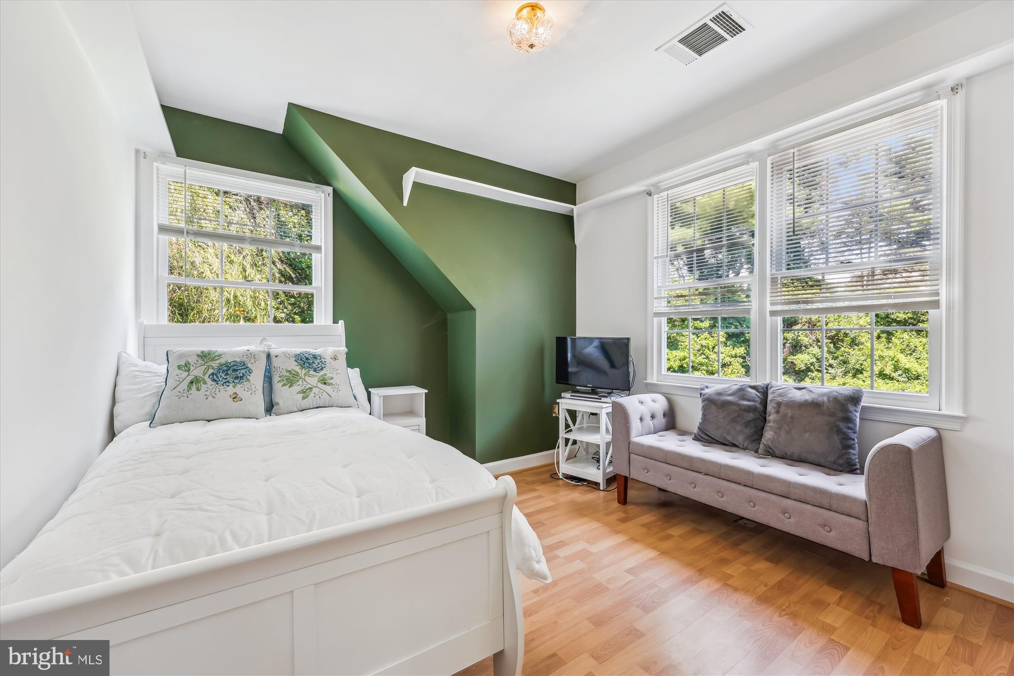 FALLS BEND - Residential