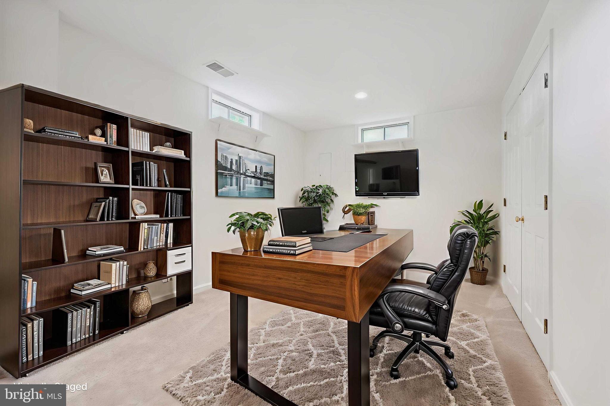 FALLS BEND - Residential