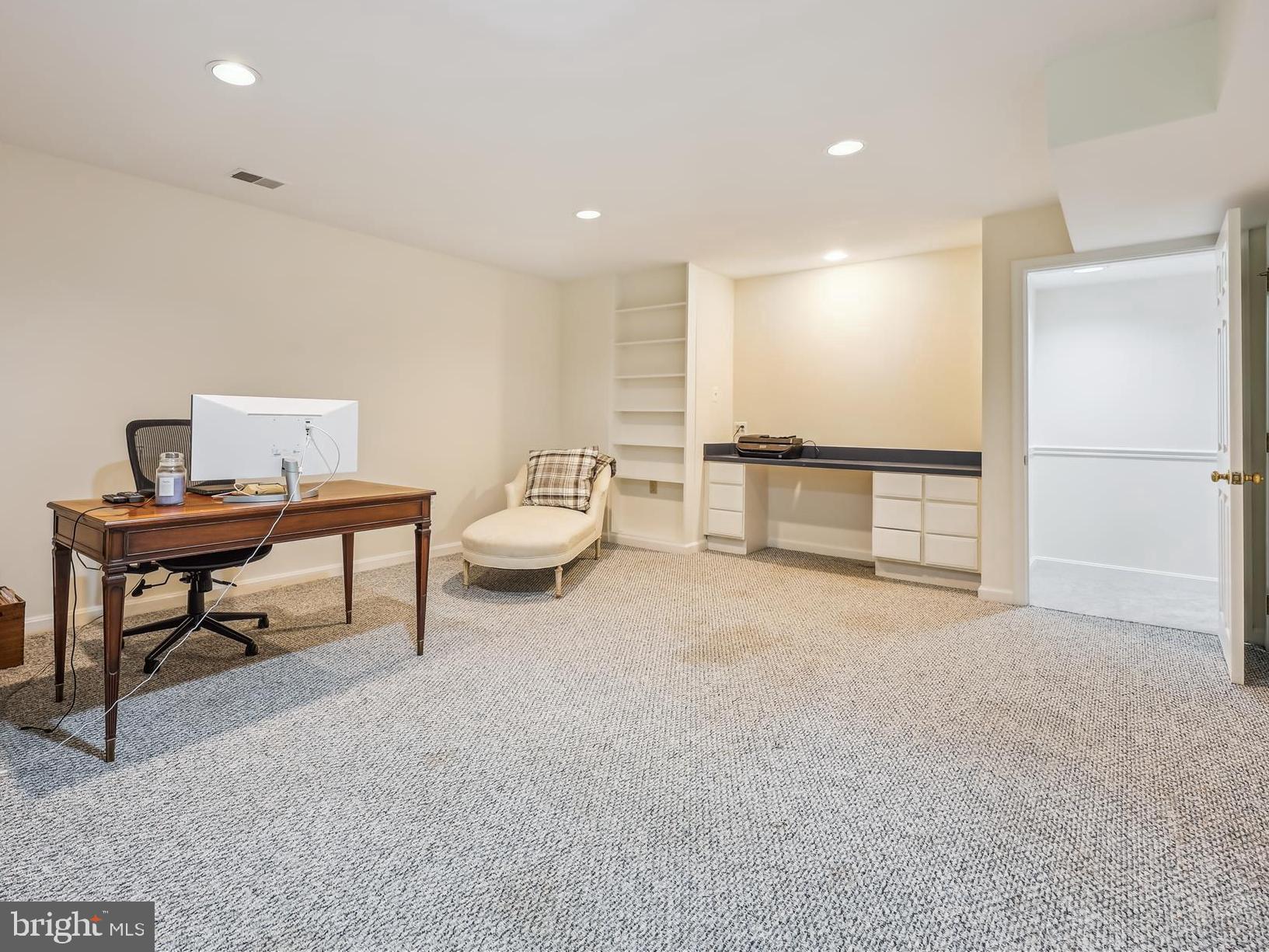 FALLS BEND - Residential