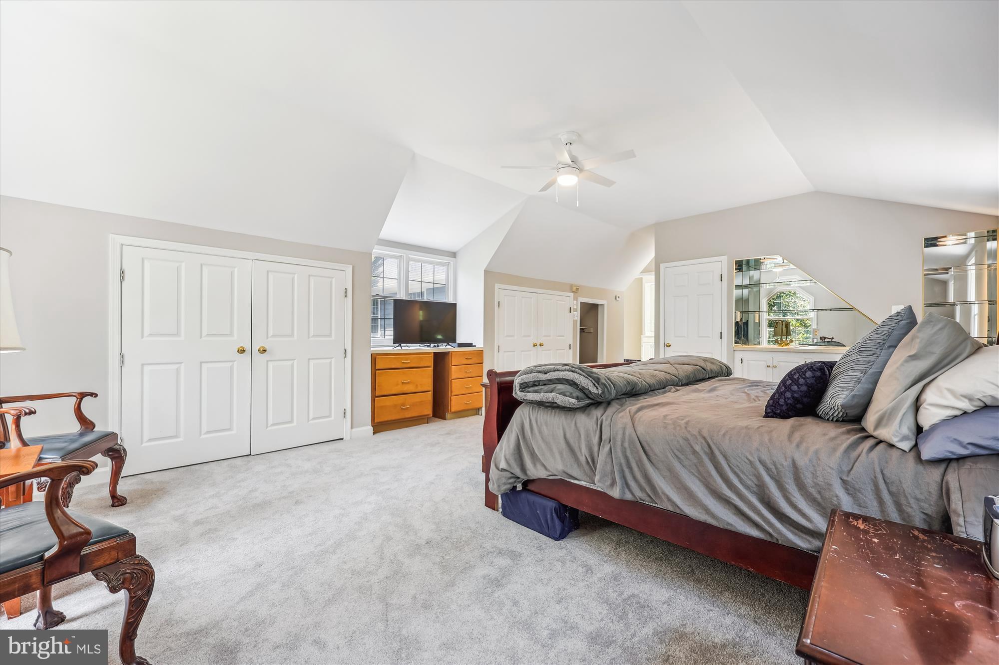 FALLS BEND - Residential