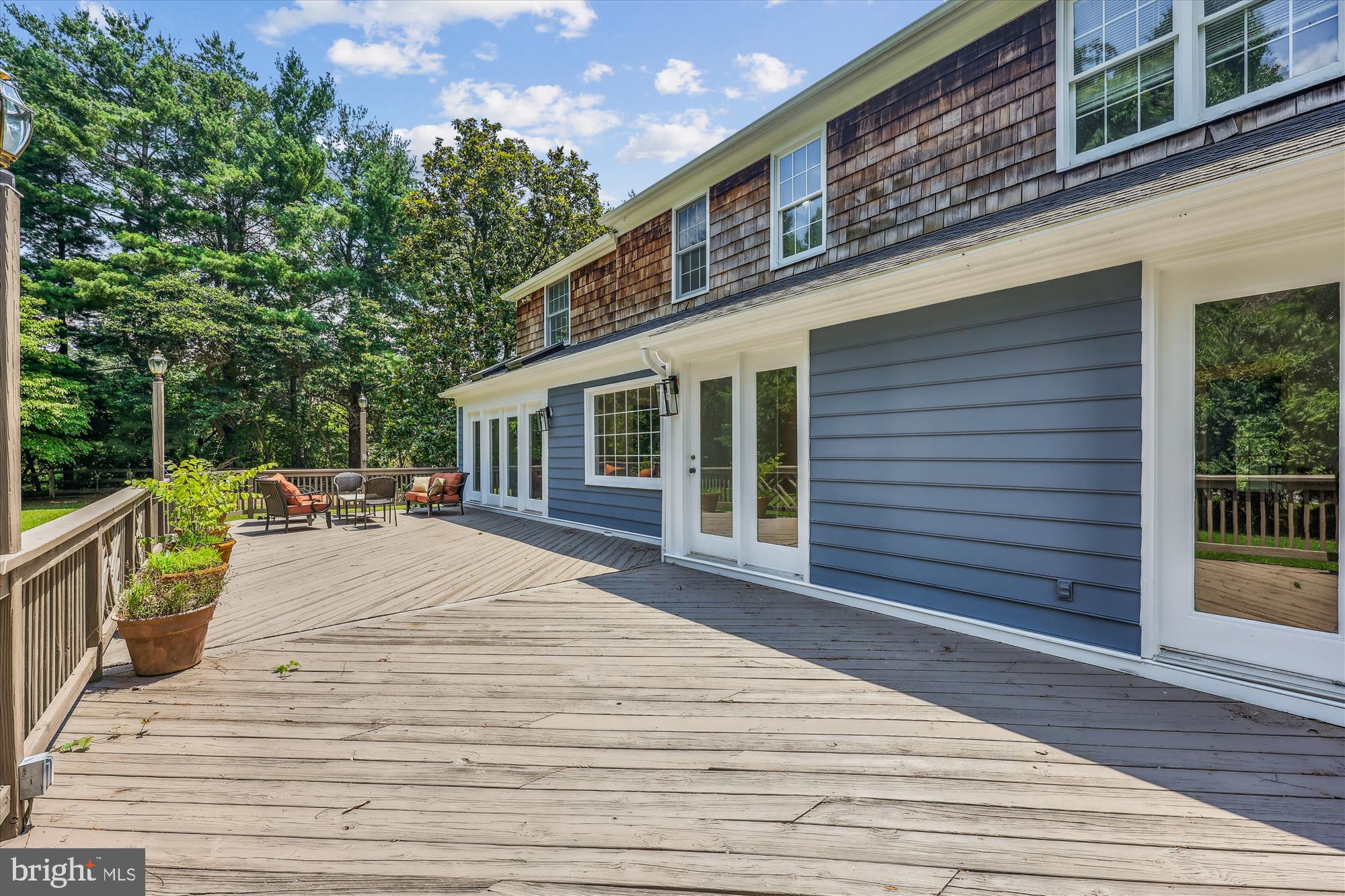 FALLS BEND - Residential