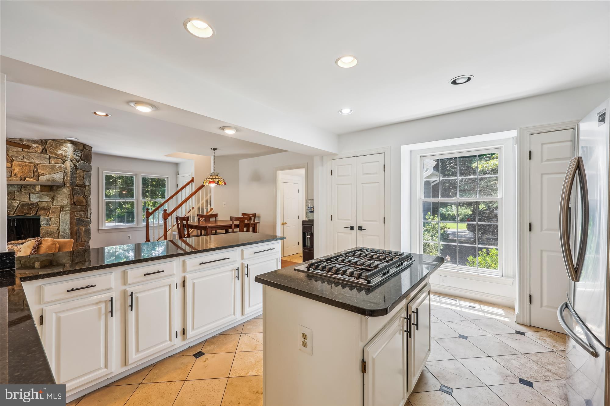 FALLS BEND - Residential