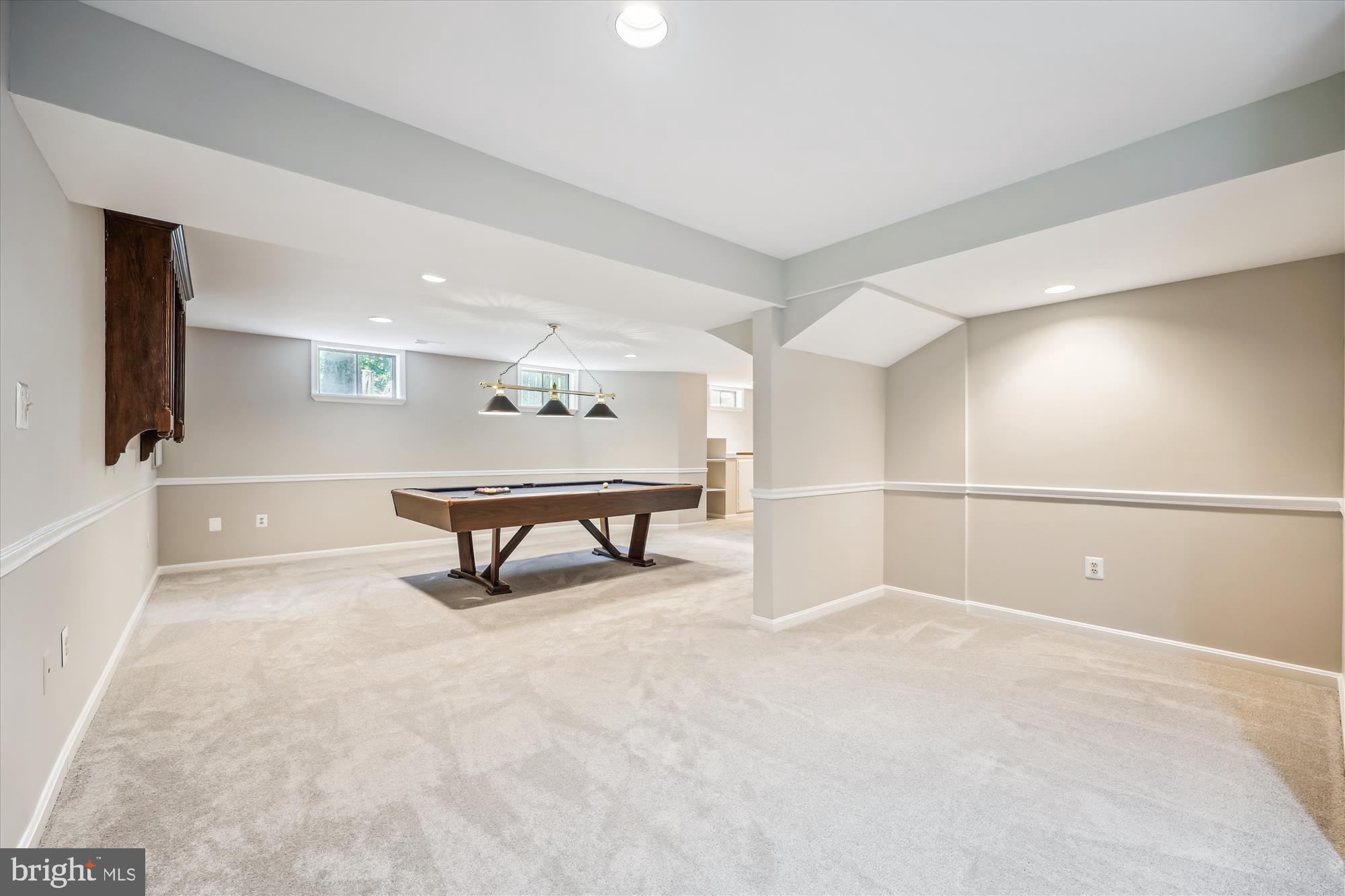 FALLS BEND - Residential