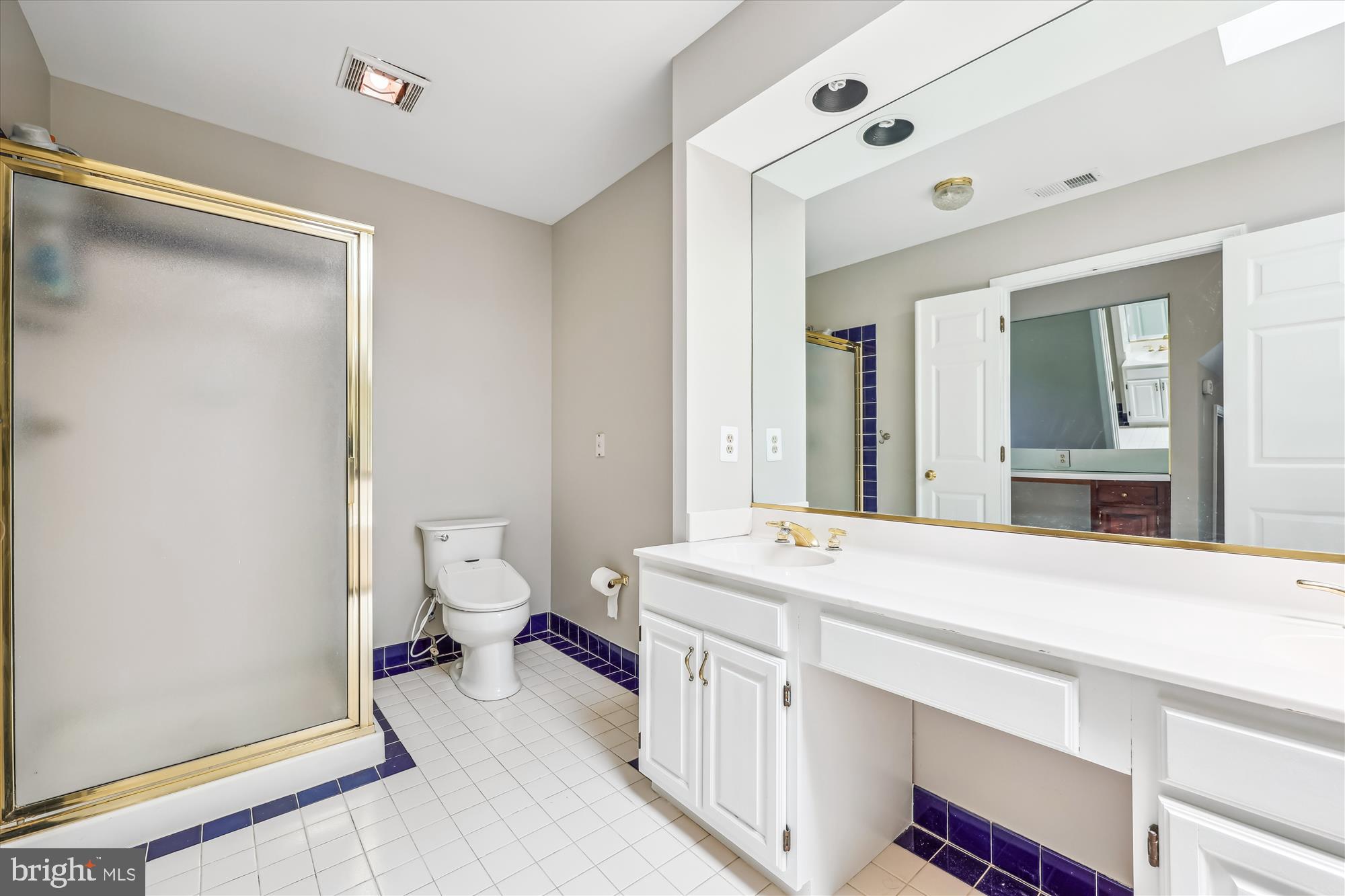 FALLS BEND - Residential