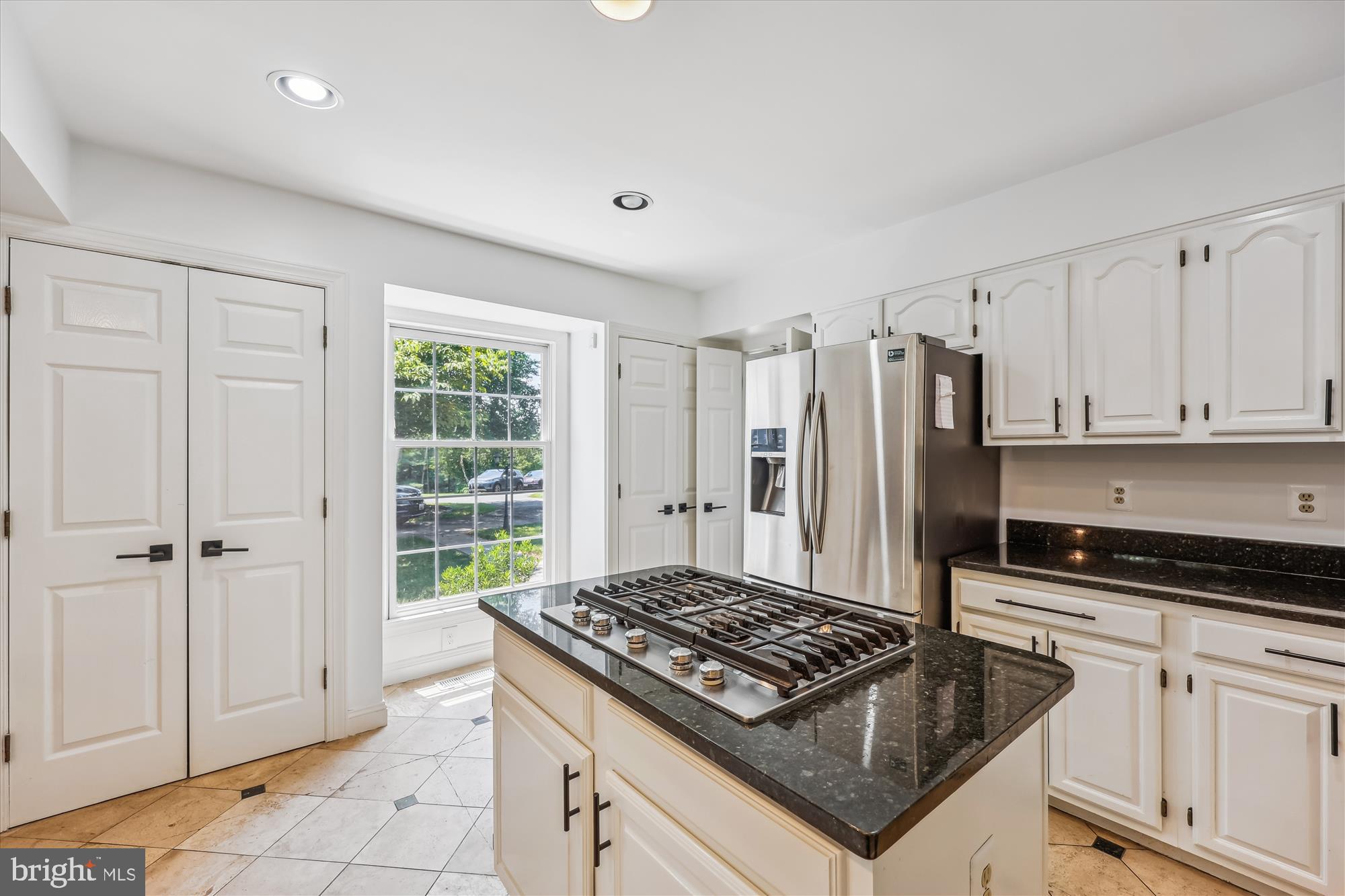 FALLS BEND - Residential