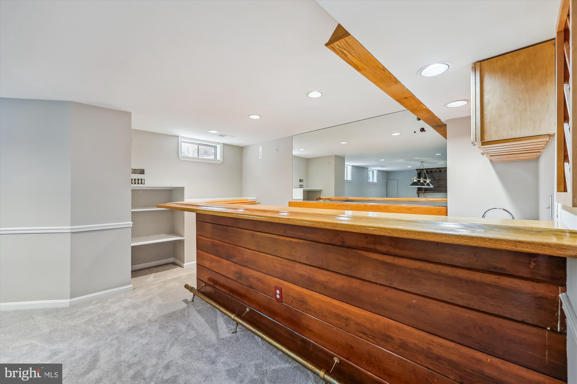 FALLS BEND - Residential