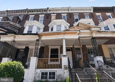 Townhouse For Sale - 3838 N 18th Street<br/> PHILADELPHIA, PA 19140