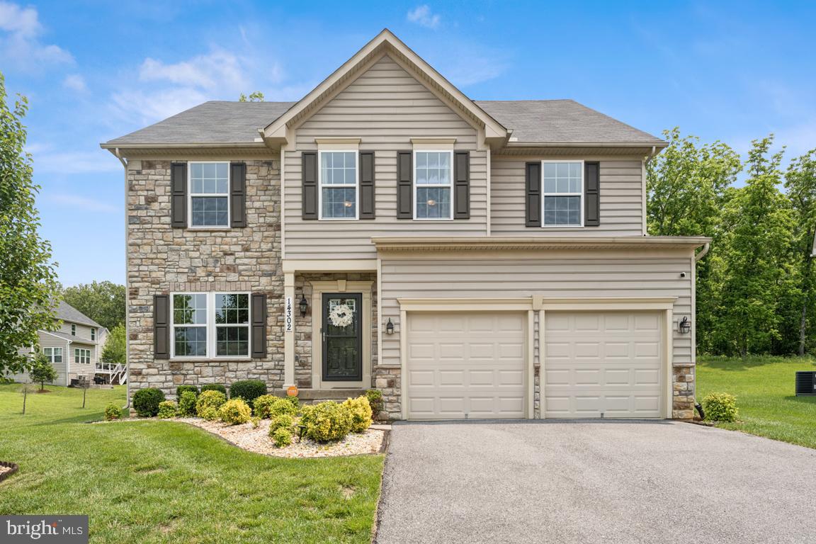 14302 HIDDEN FOREST DRIVE